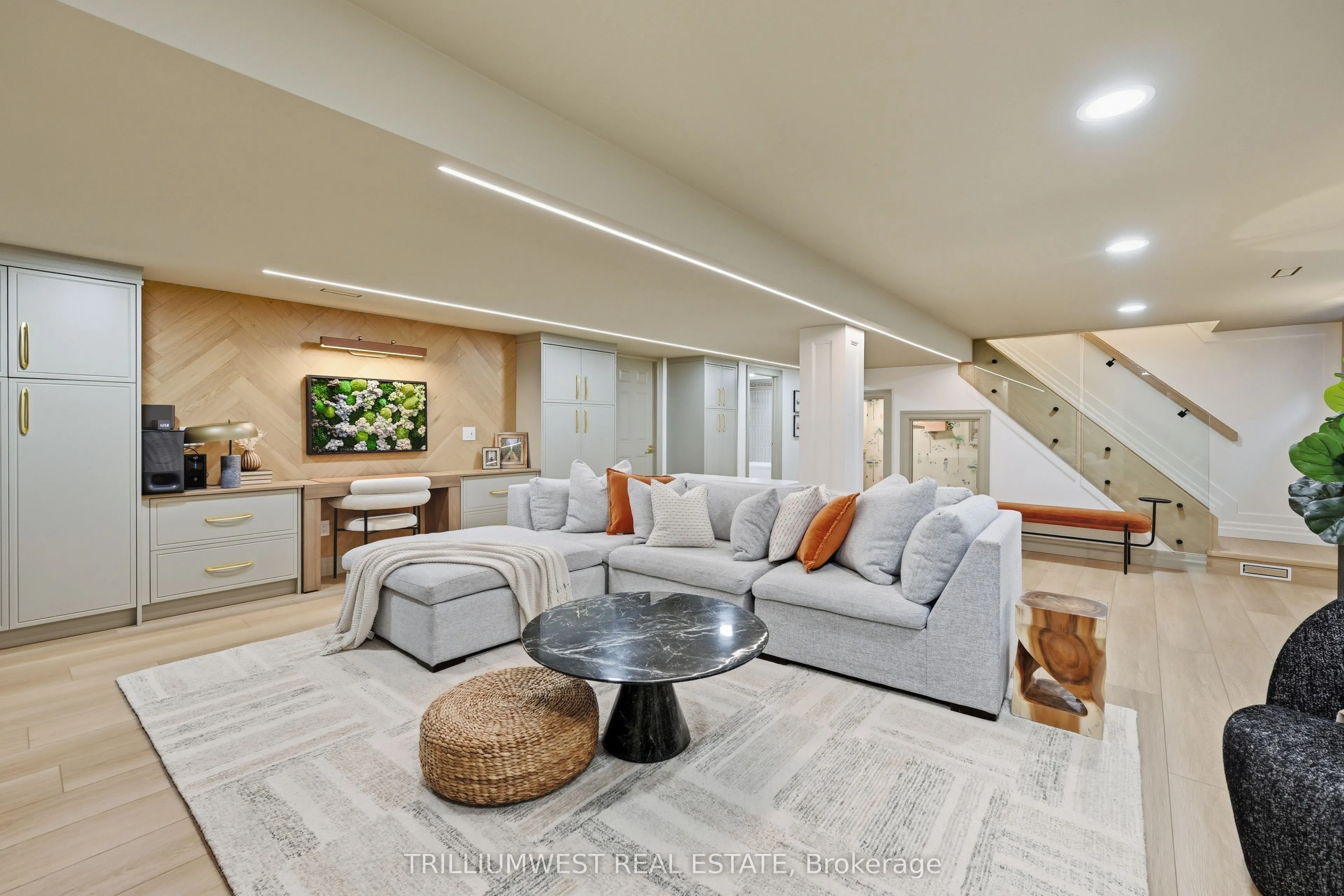 7 Avalon Avenue