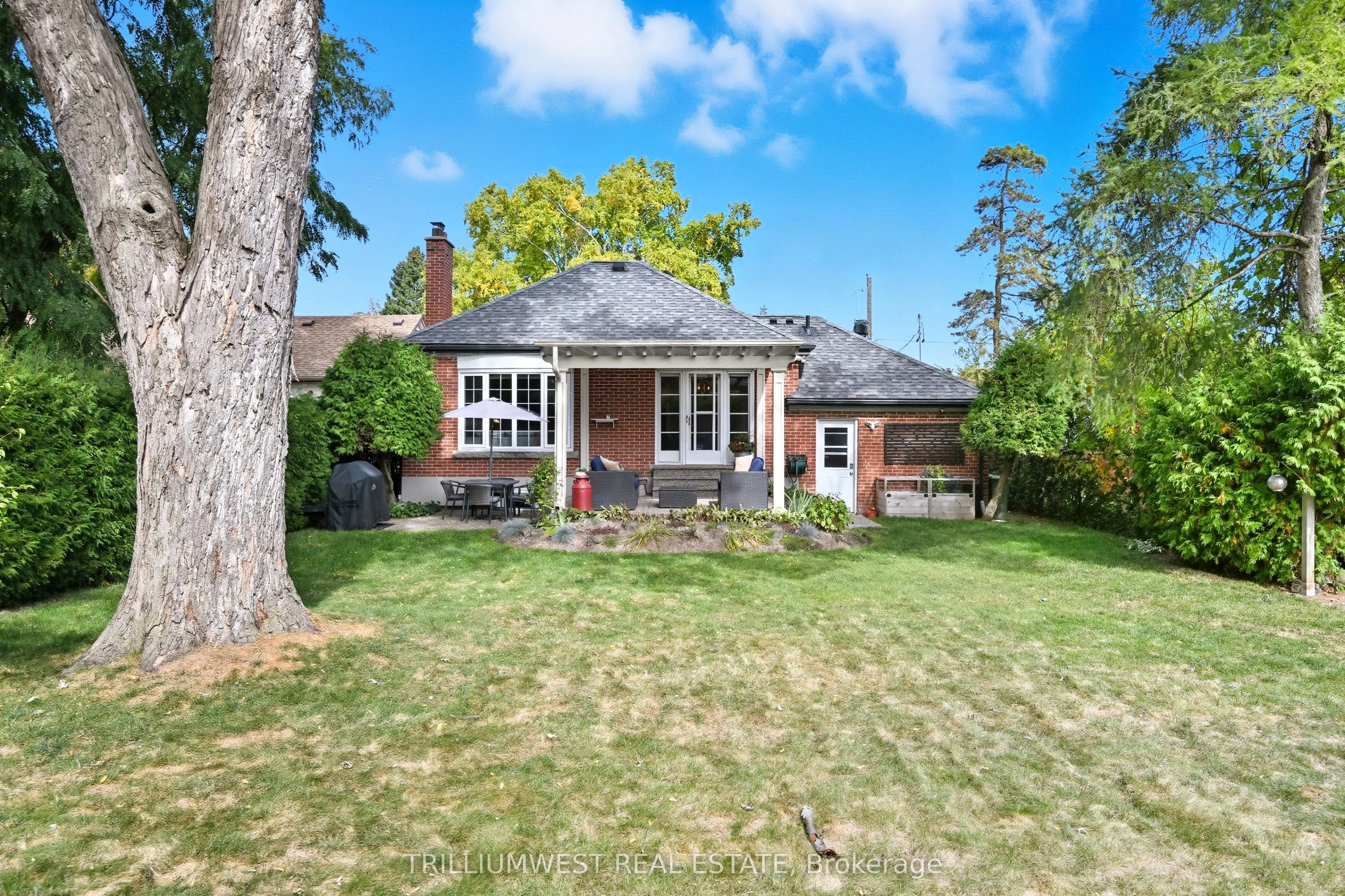 7 Avalon Avenue