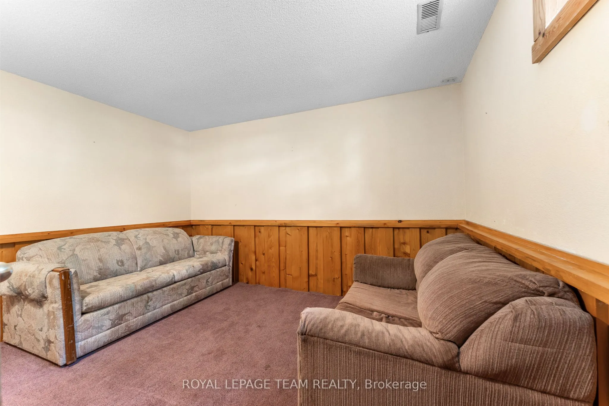 106 Porcupine Trail