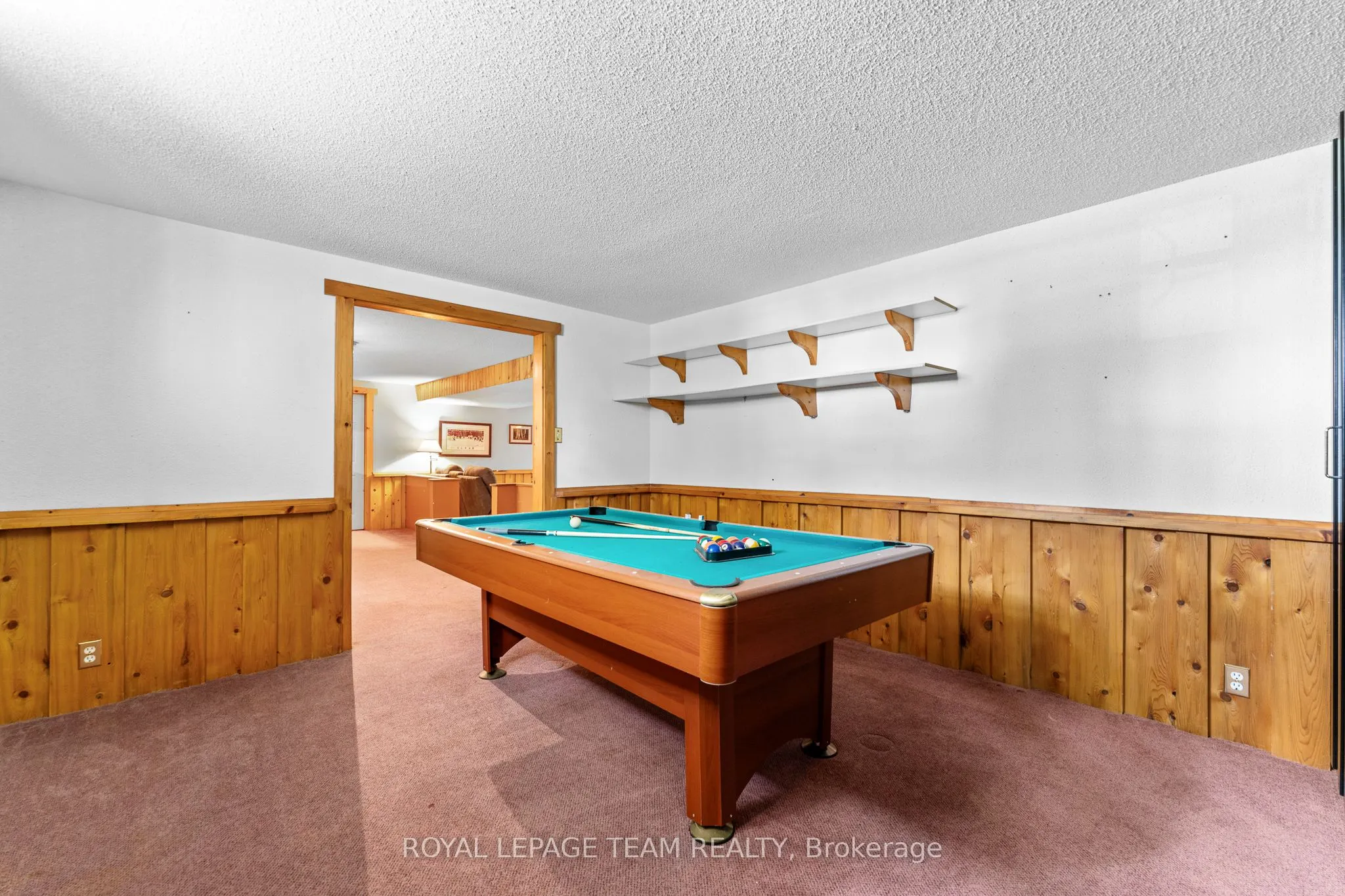 106 Porcupine Trail