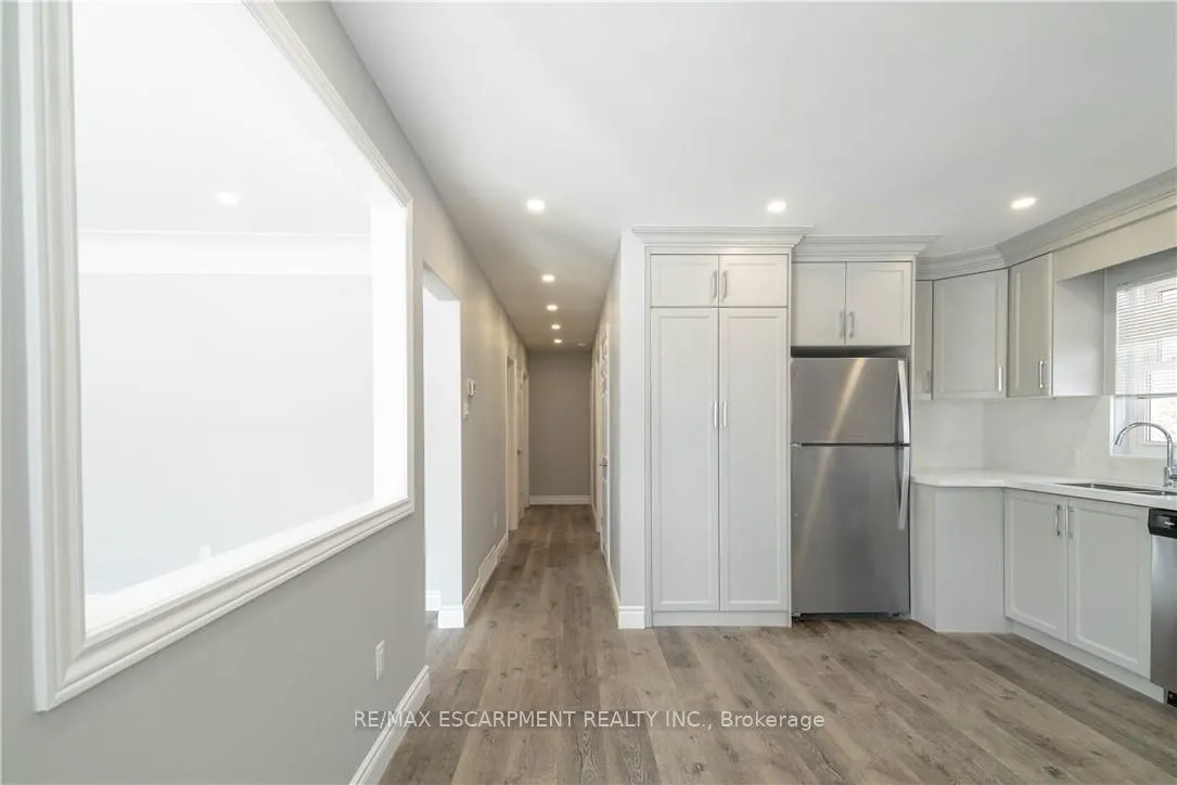 196 Upper Paradise Street, #1