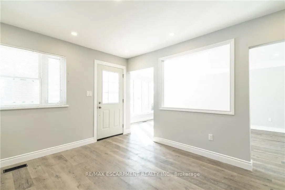 196 Upper Paradise Street, #1