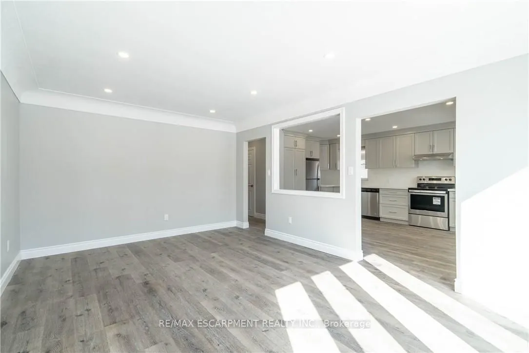 196 Upper Paradise Street, #1