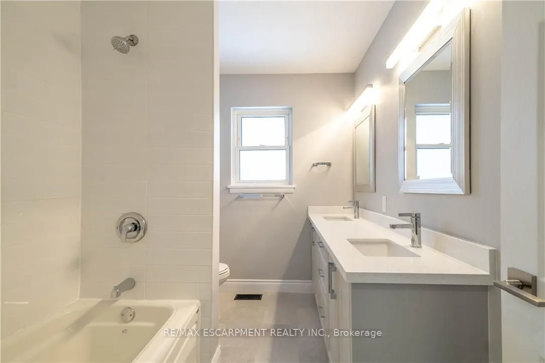 196 Upper Paradise Street, #1