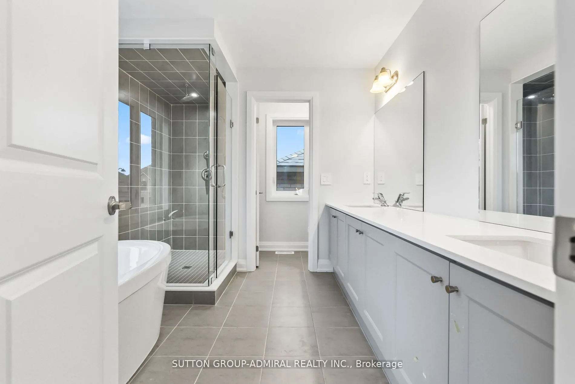 32 Mckay Avenue