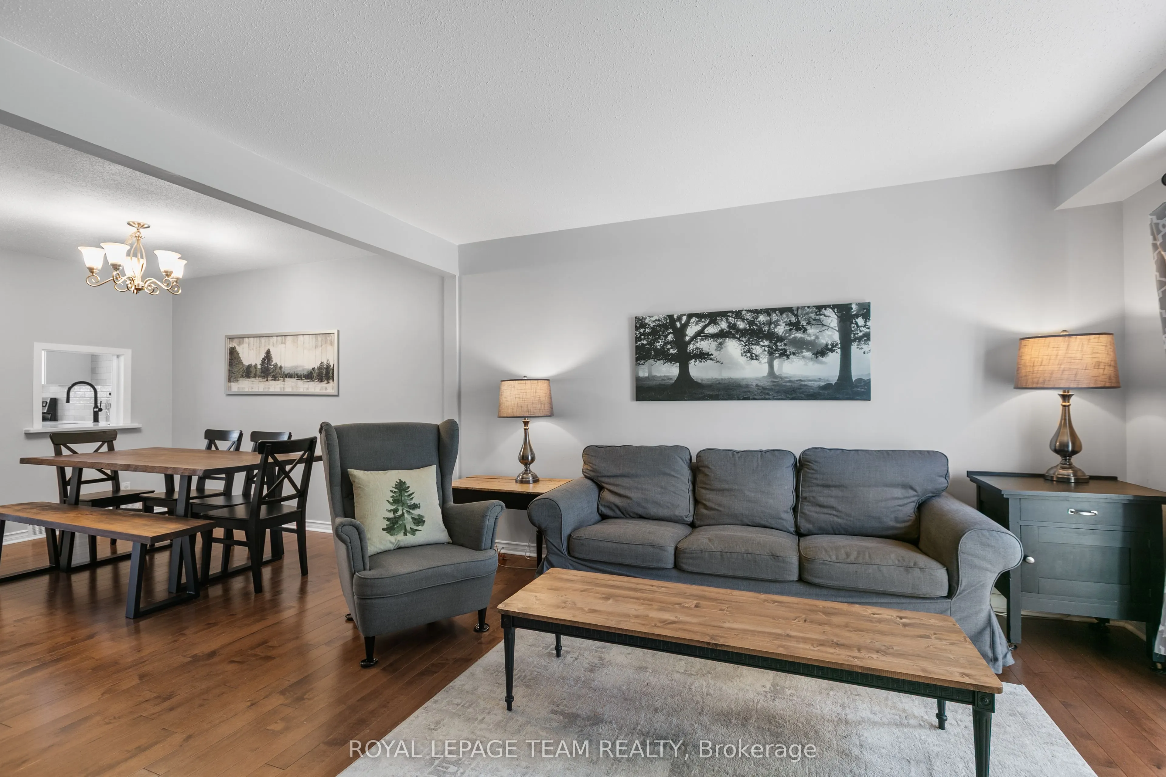 114 Valley Stream Drive, #D