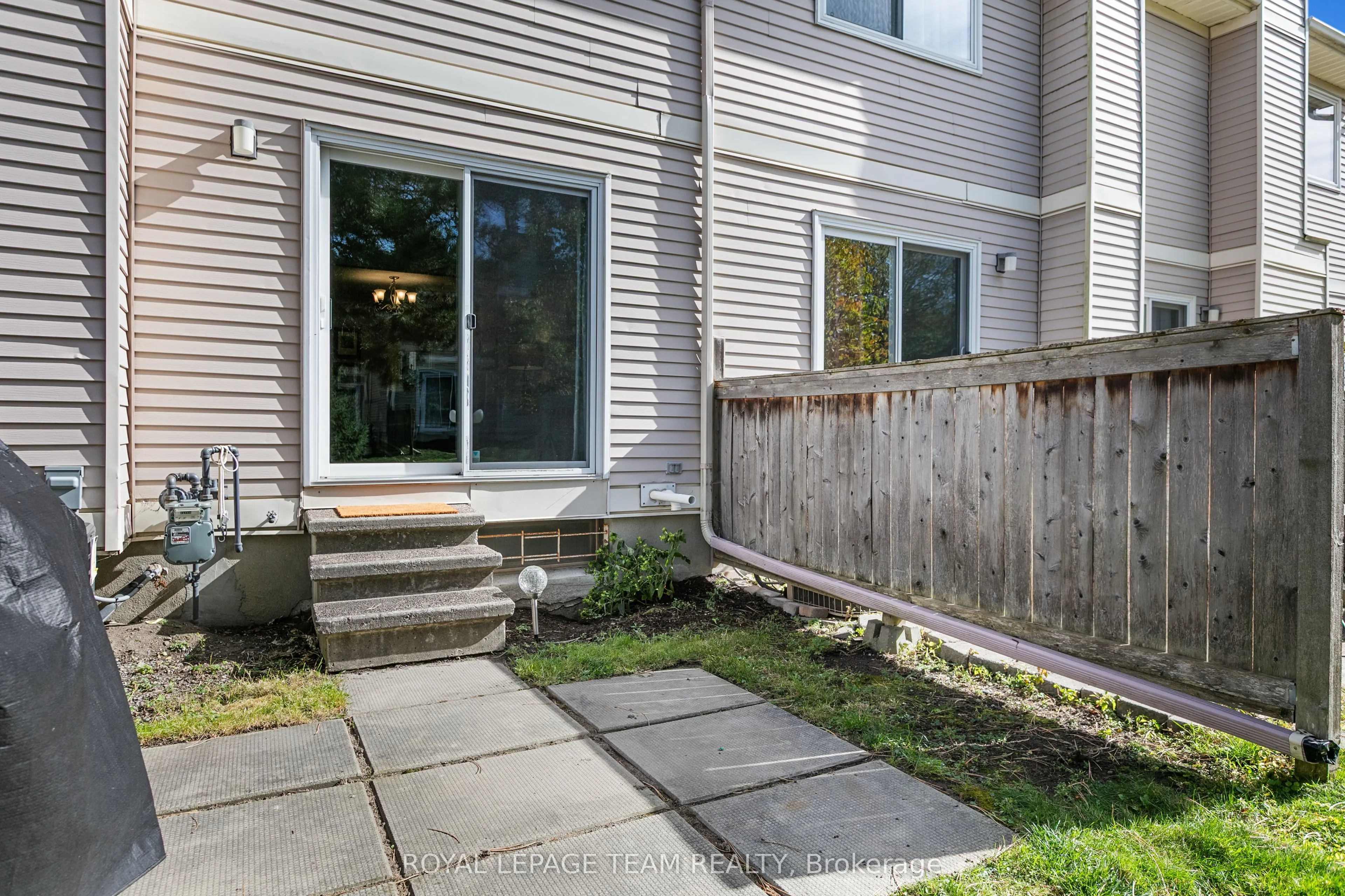 114 Valley Stream Drive, #D