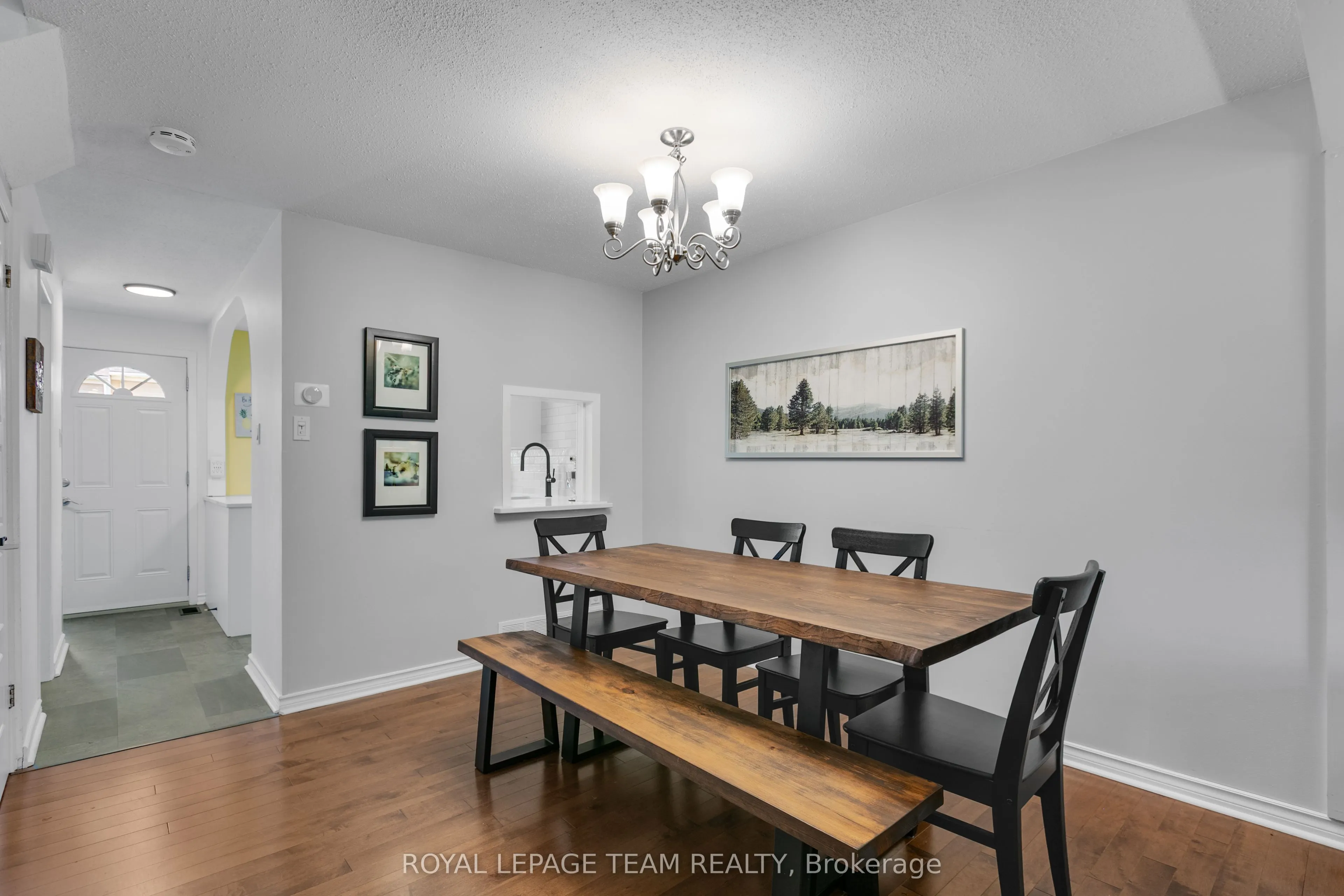 114 Valley Stream Drive, #D