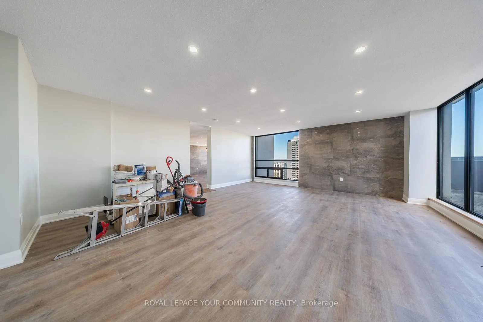 222 Jackson Street, #PH3