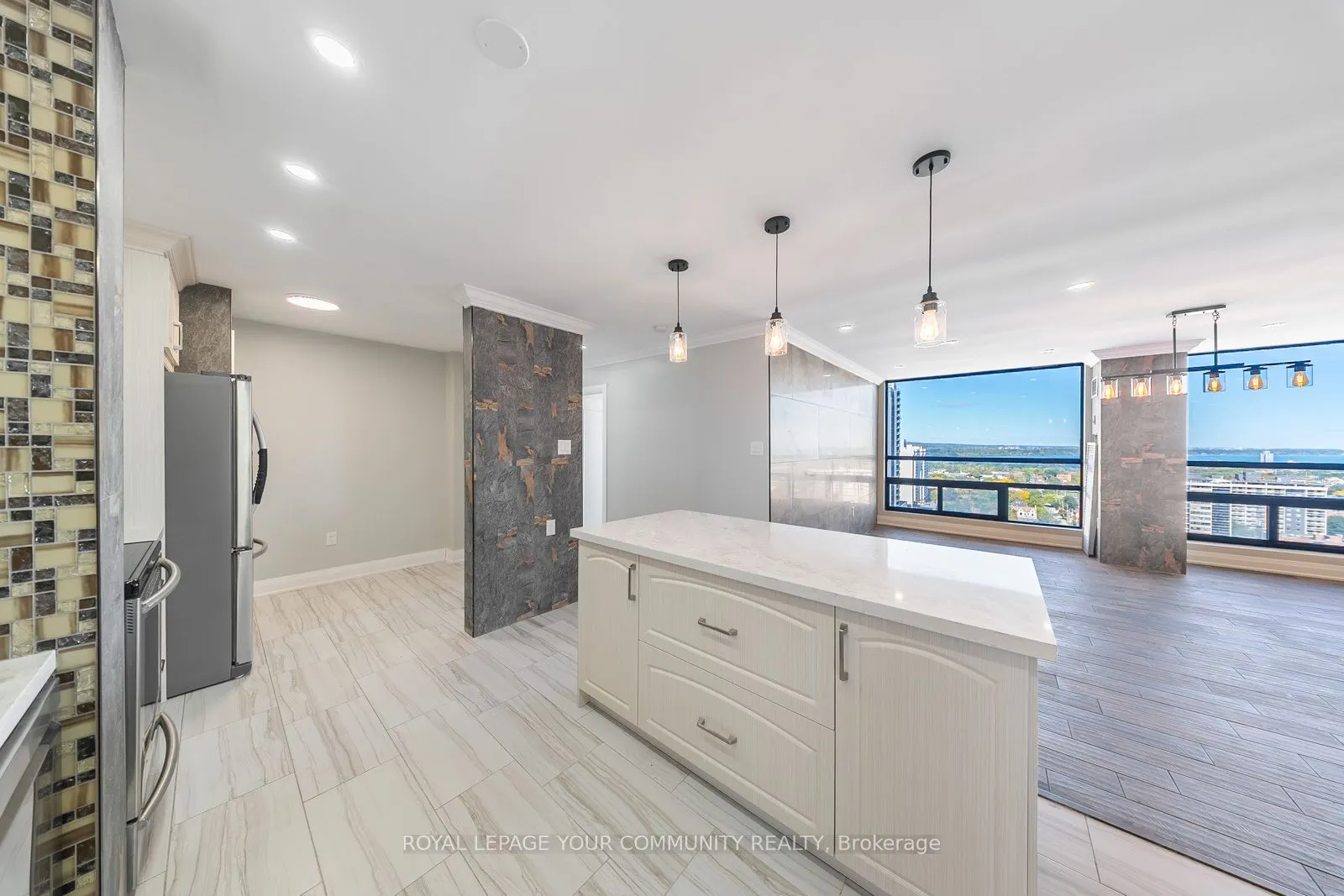 222 Jackson Street, #PH3