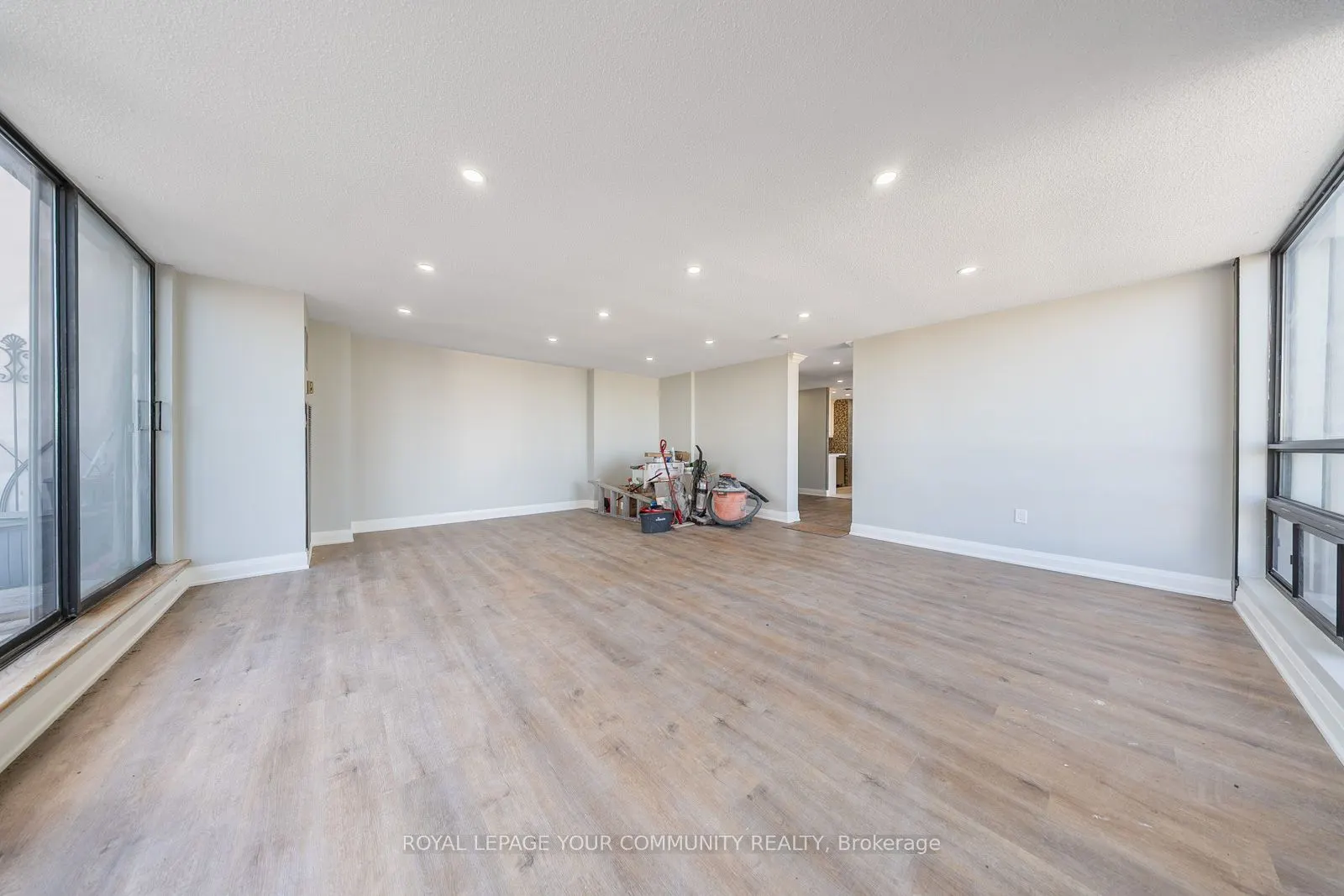 222 Jackson Street, #PH3