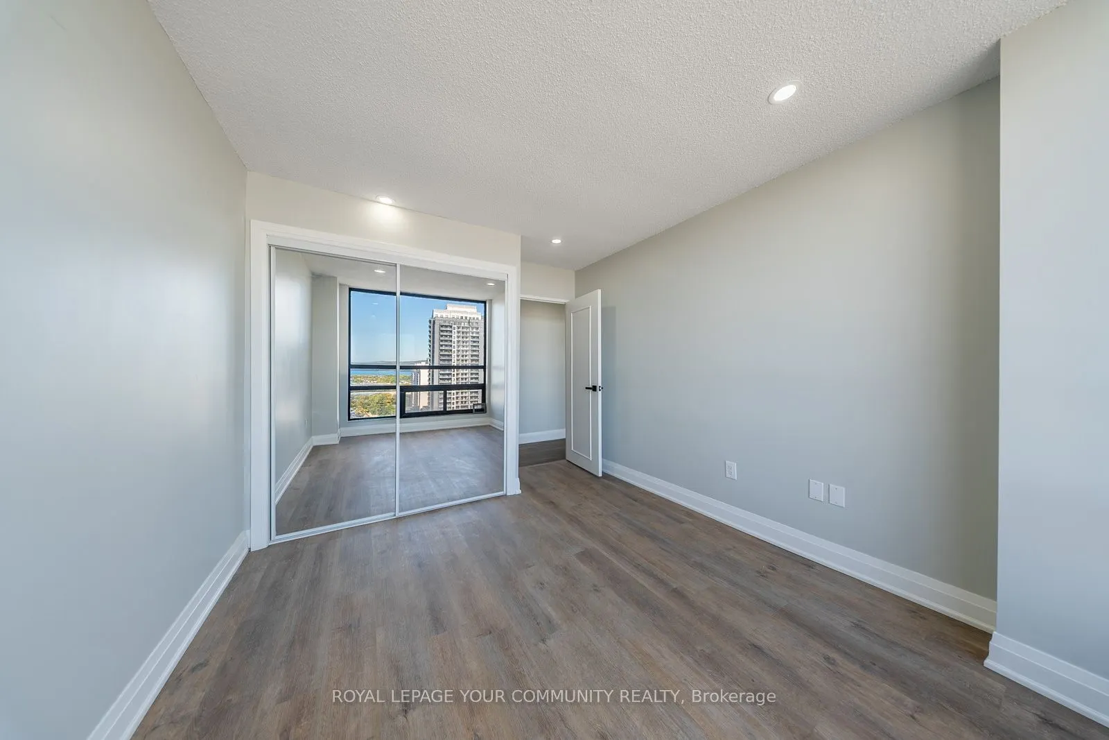 222 Jackson Street, #PH3