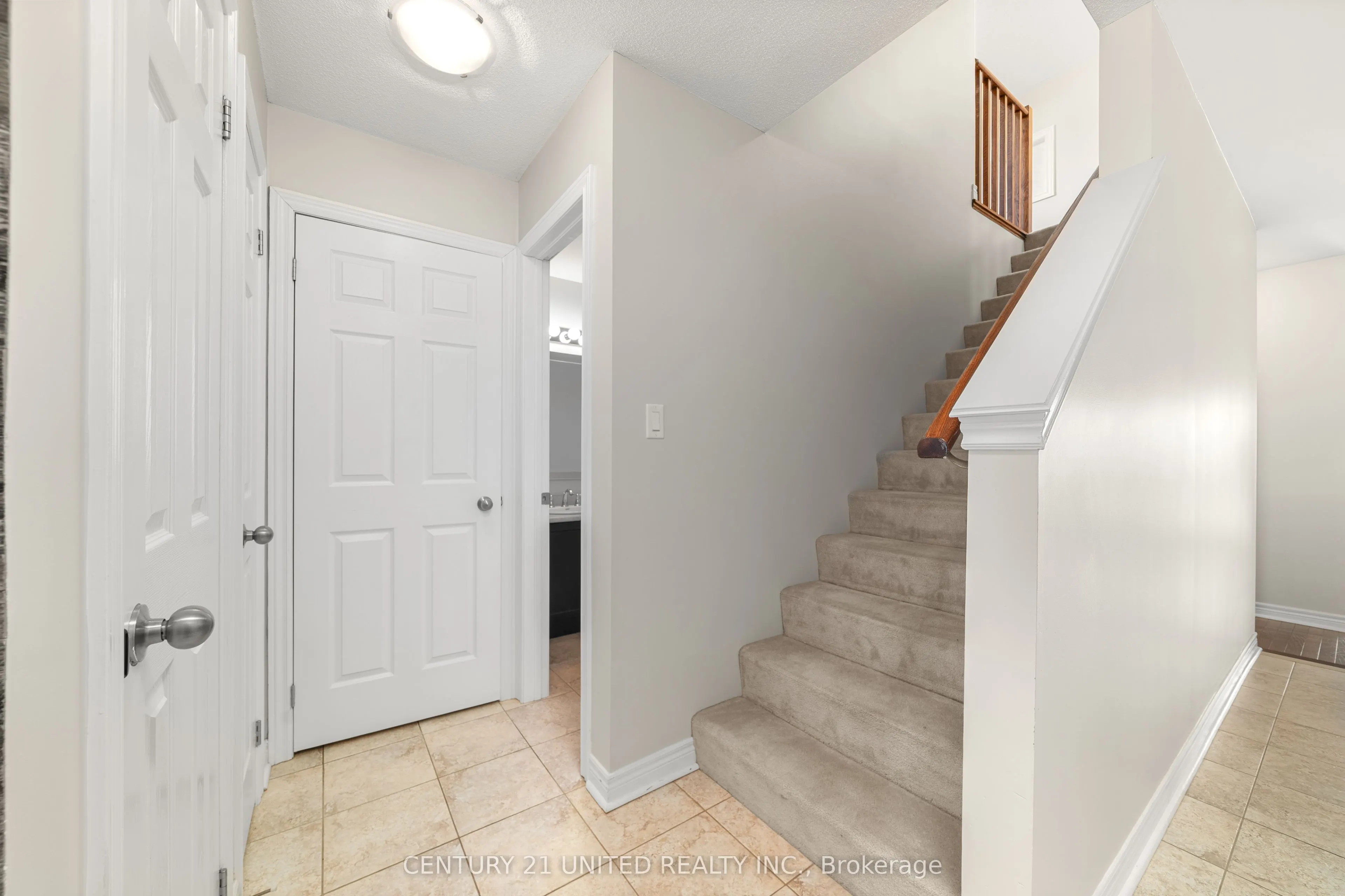 63 Fallingbrook Crescent