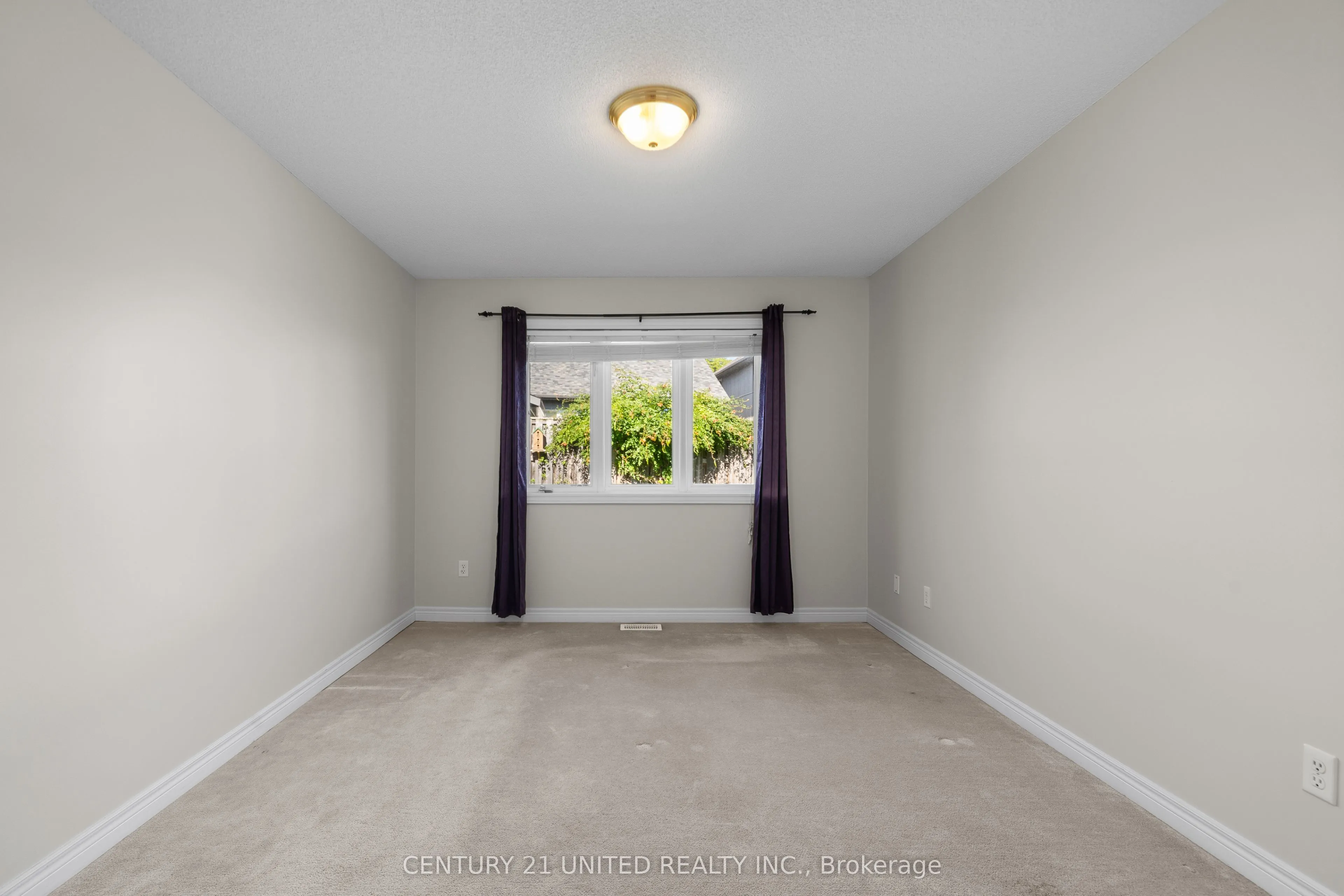 63 Fallingbrook Crescent