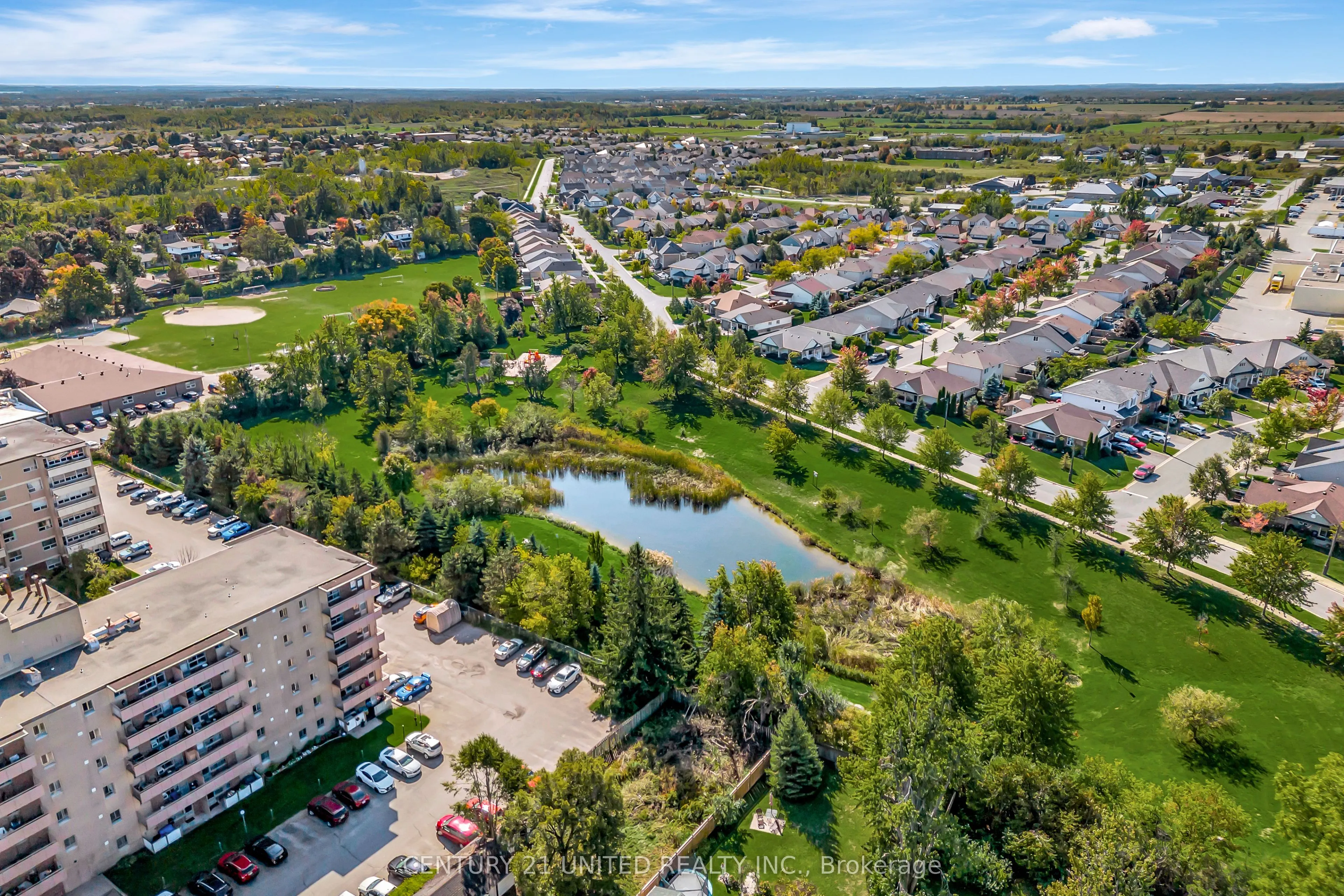 63 Fallingbrook Crescent