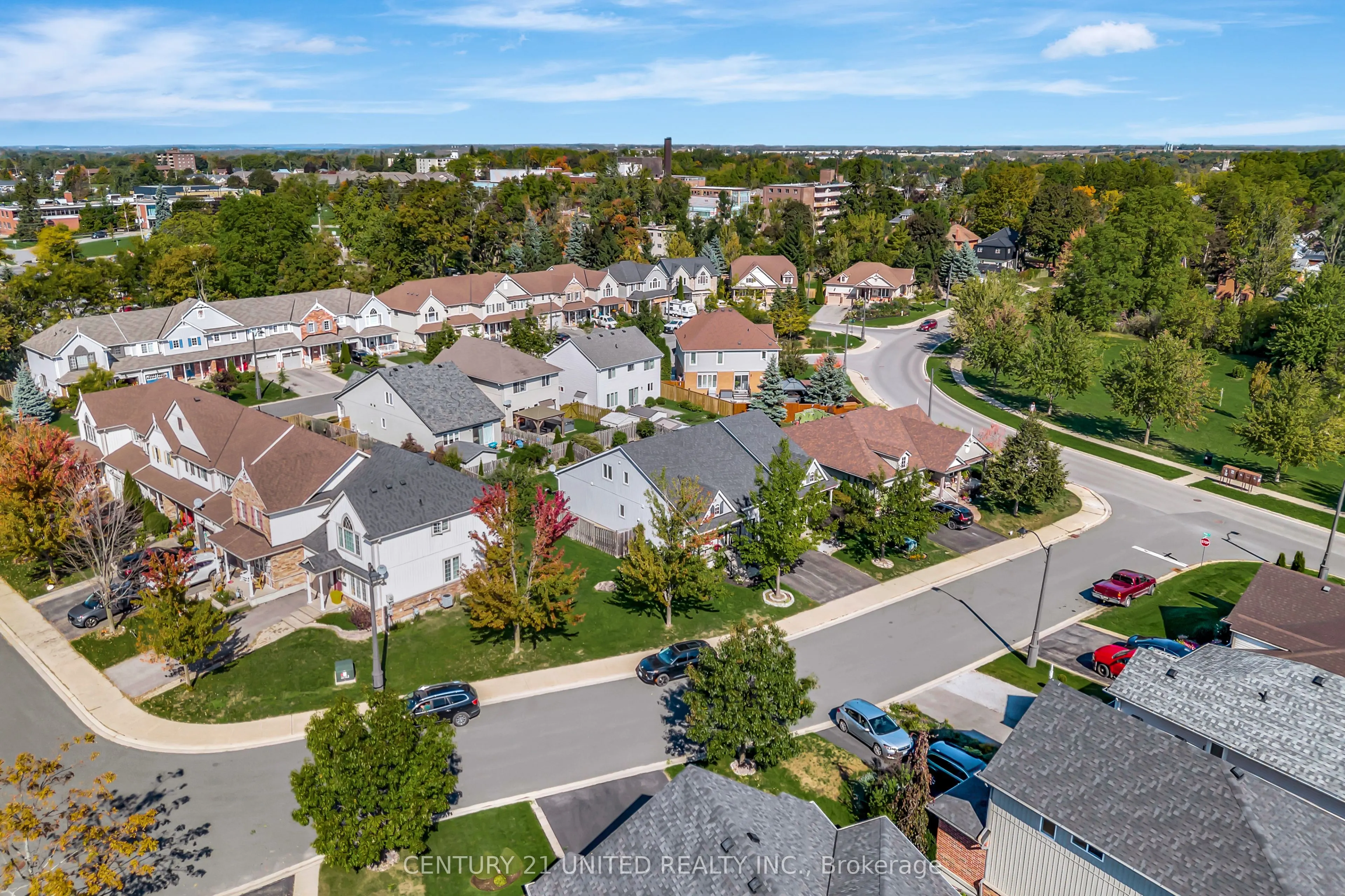63 Fallingbrook Crescent