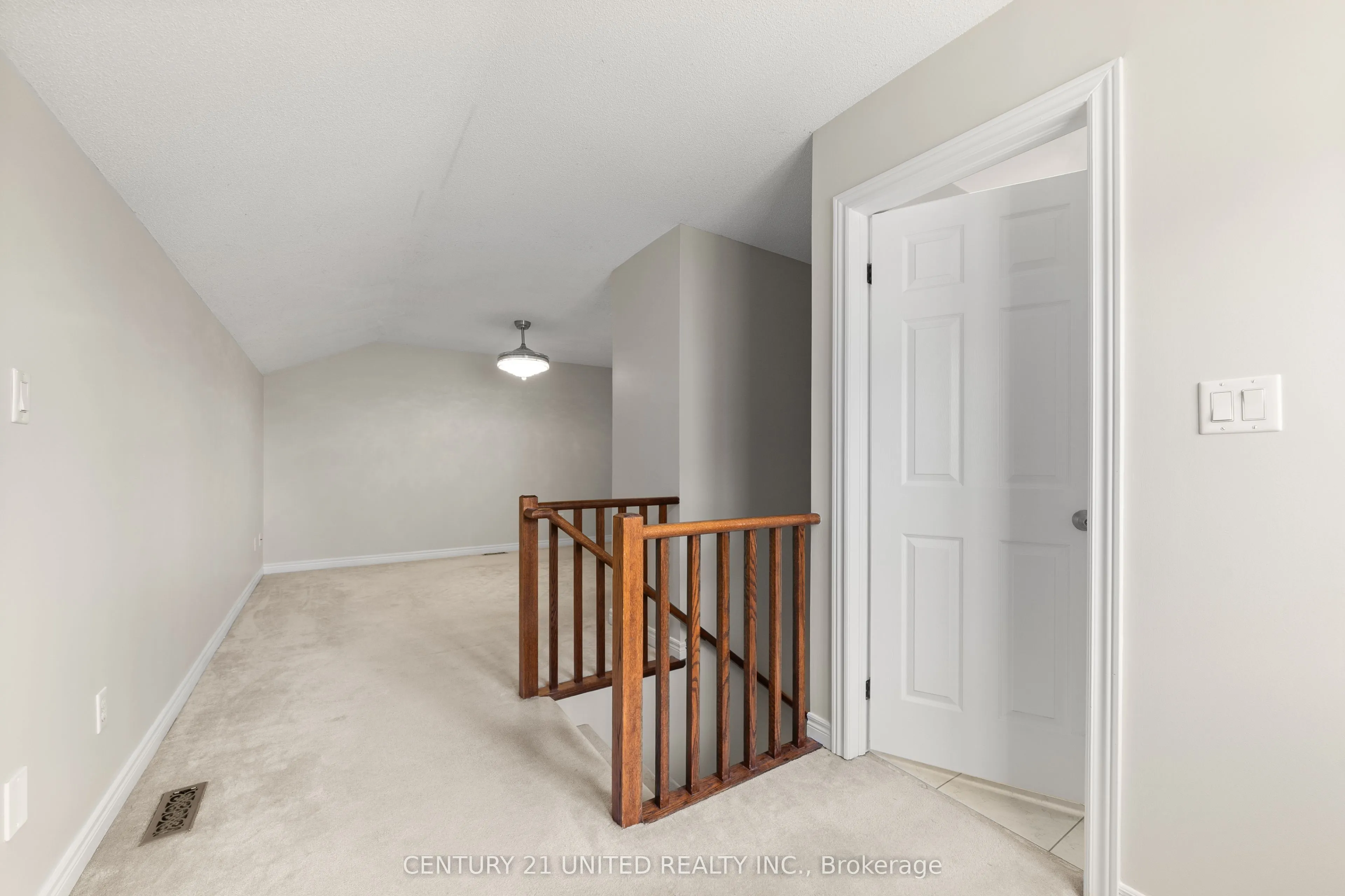 63 Fallingbrook Crescent