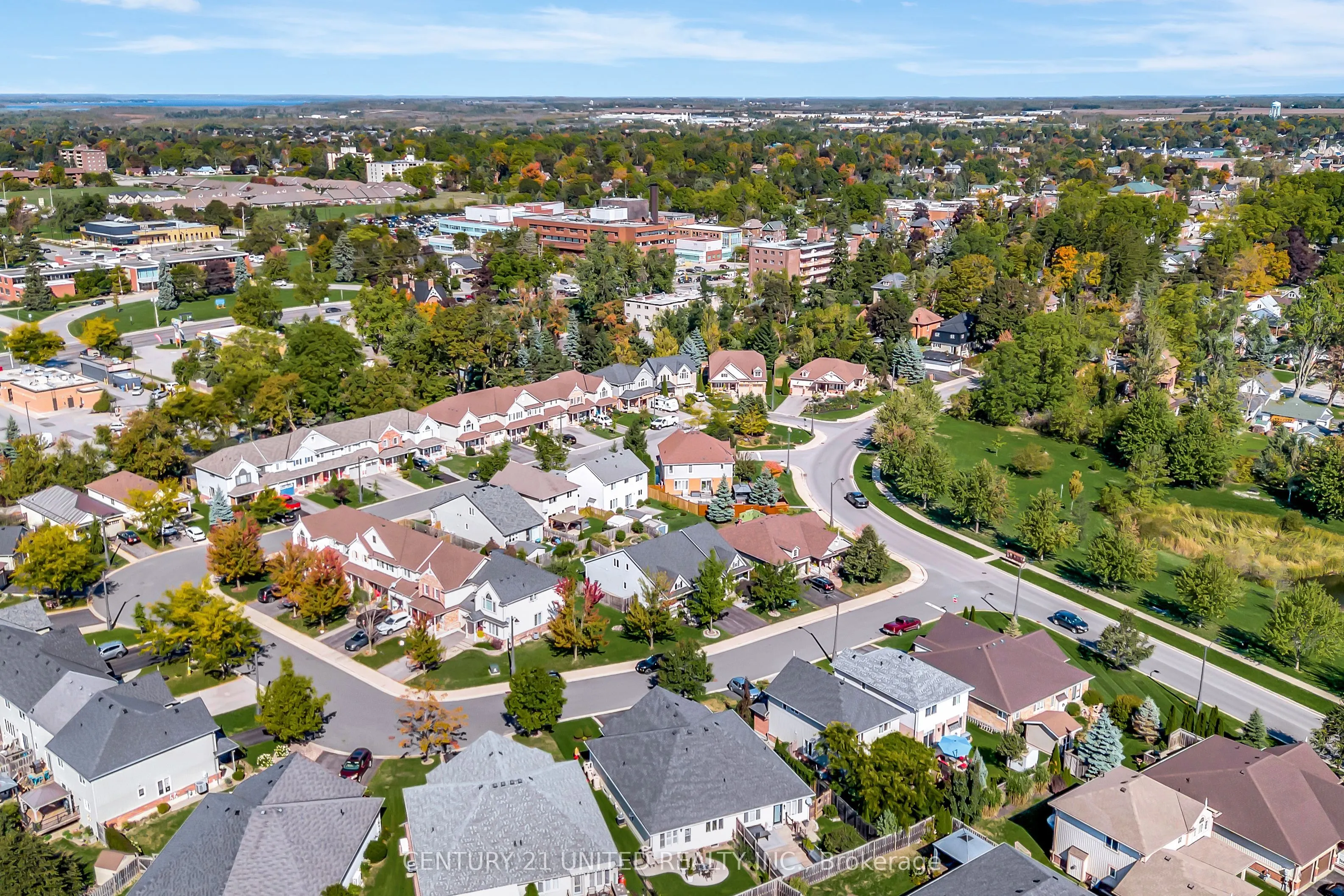 63 Fallingbrook Crescent