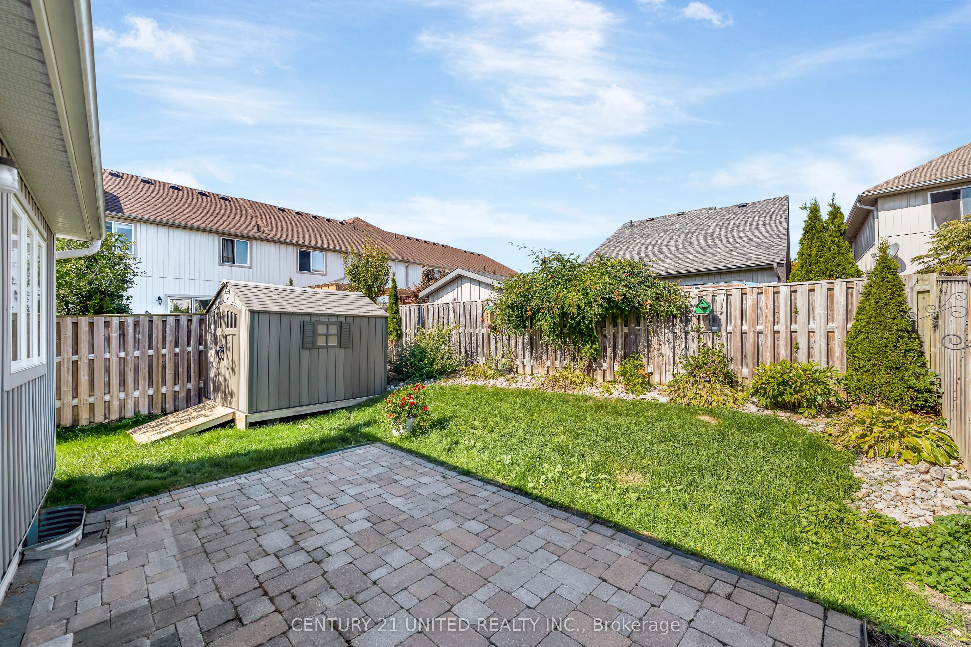 63 Fallingbrook Crescent