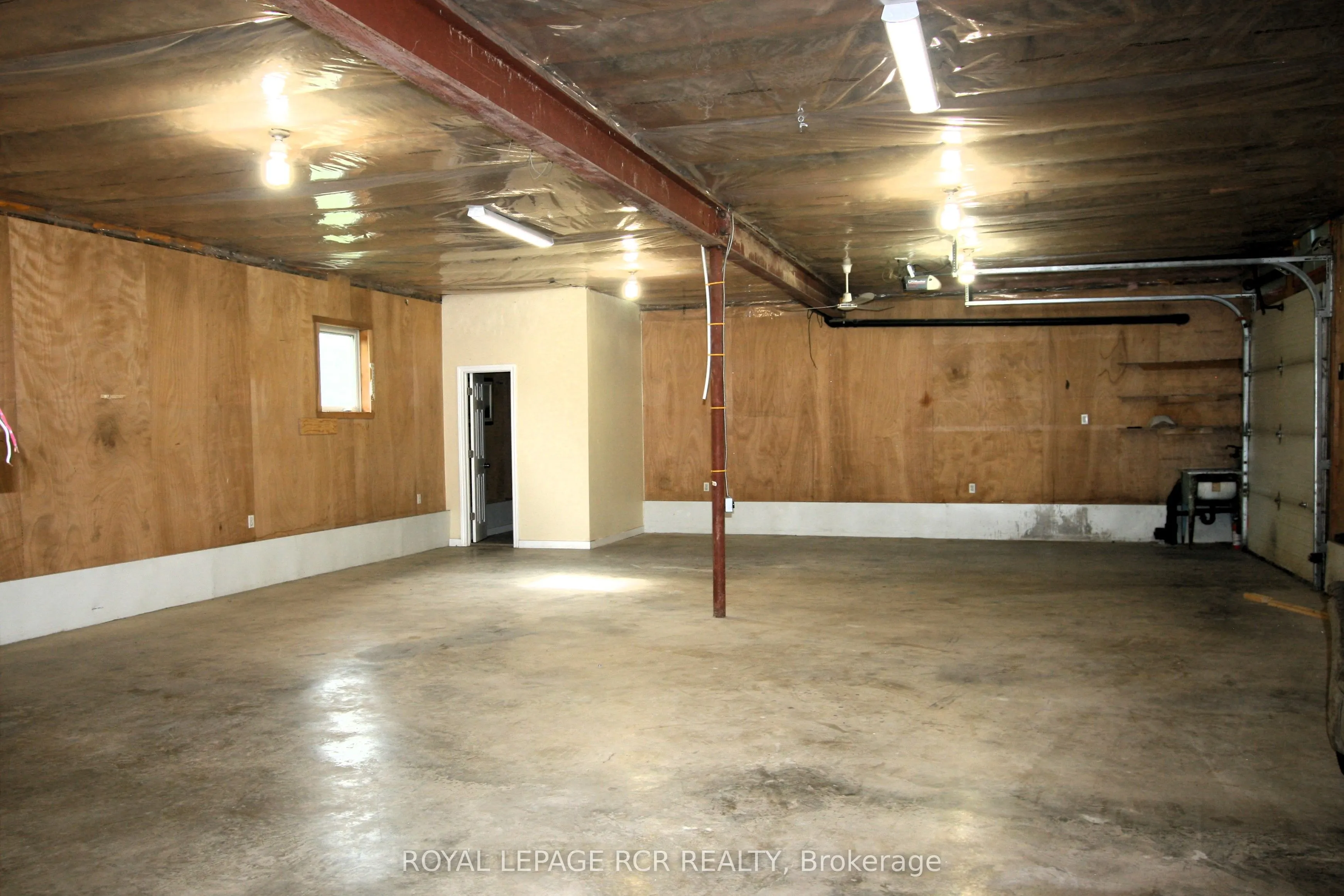 428 Main Street W, #Lower