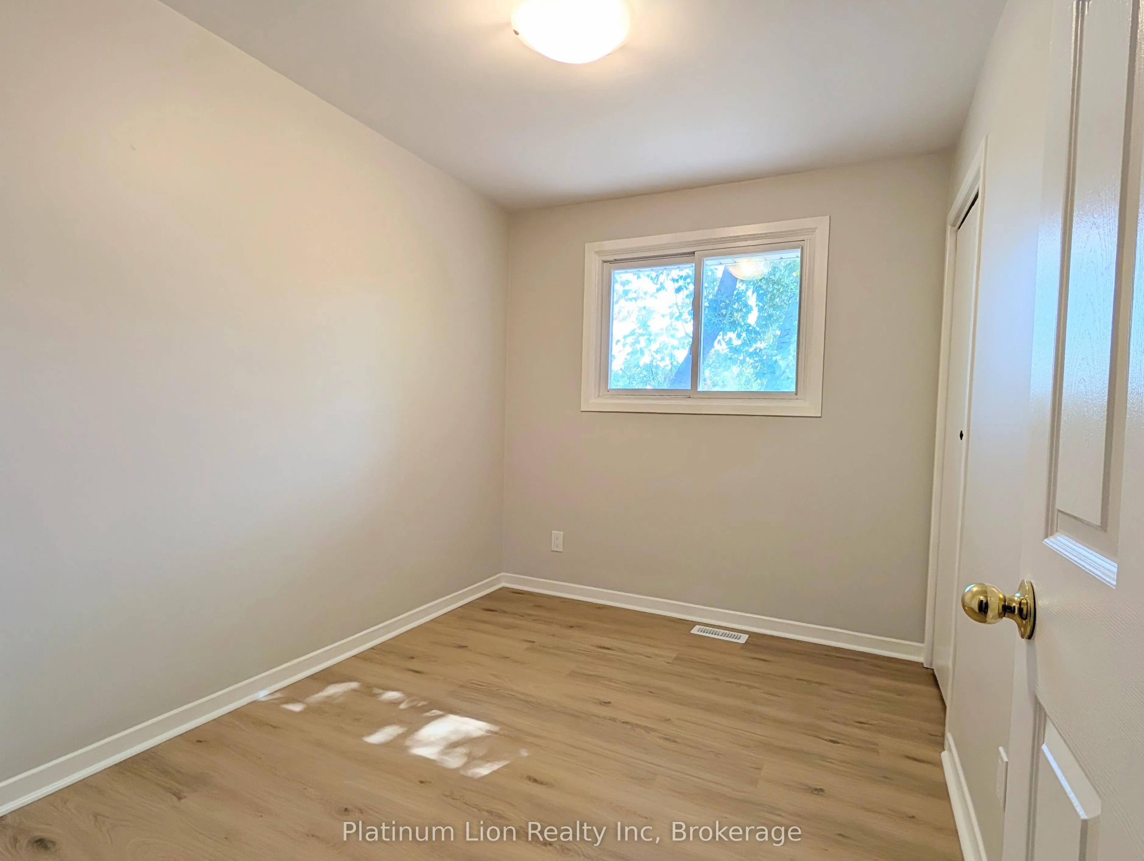 4933 Kentucky Court