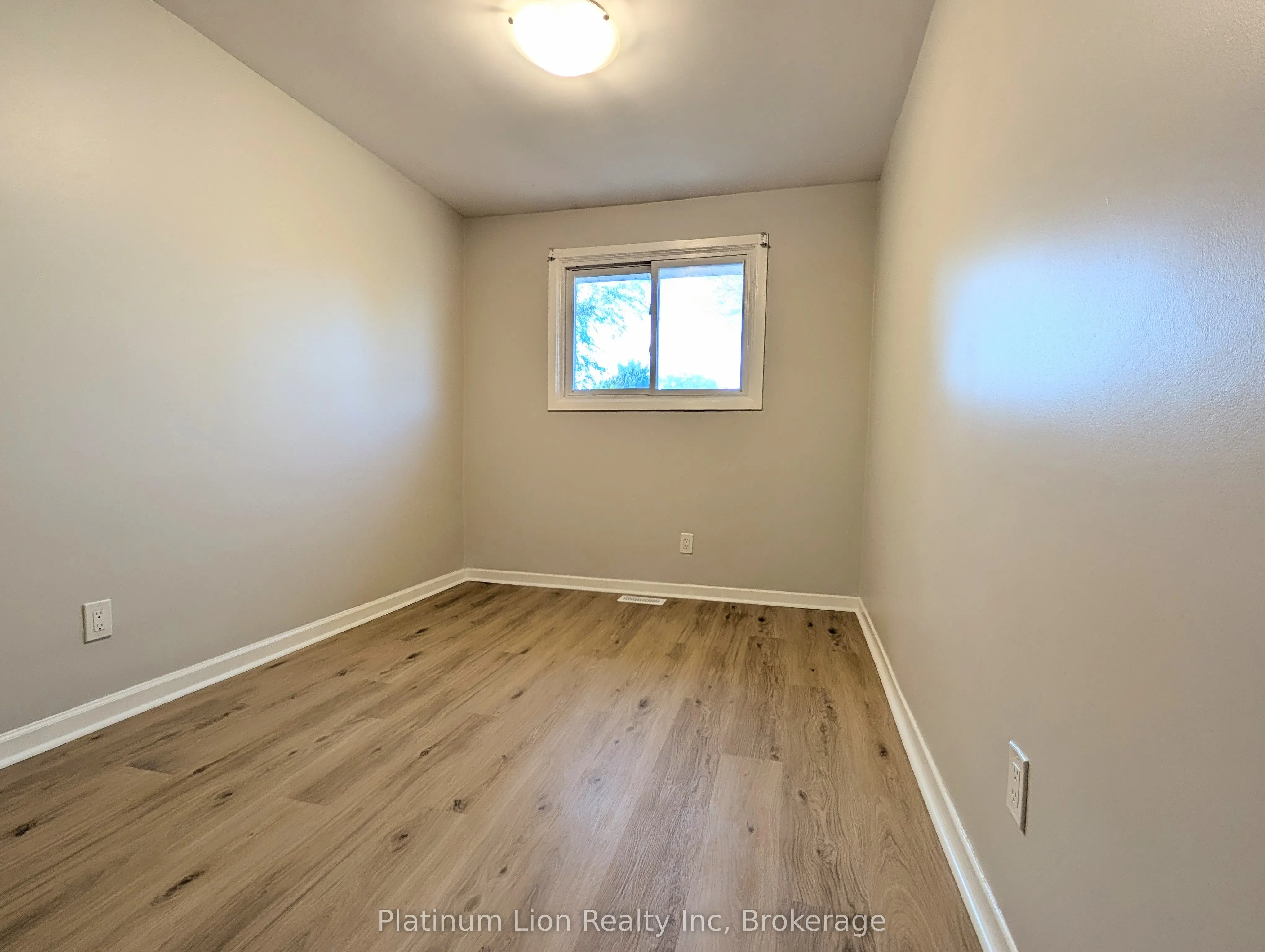 4933 Kentucky Court