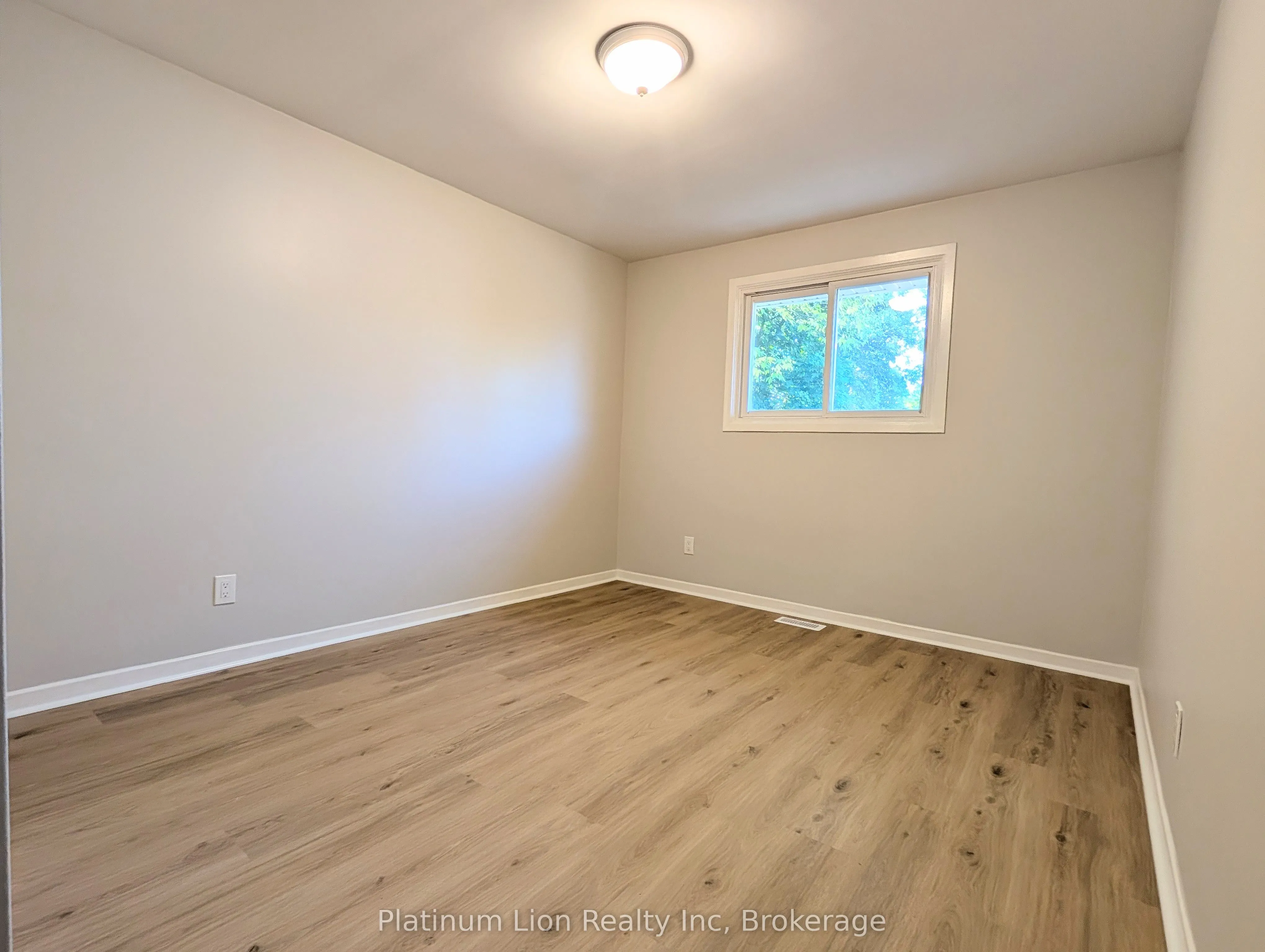 4933 Kentucky Court