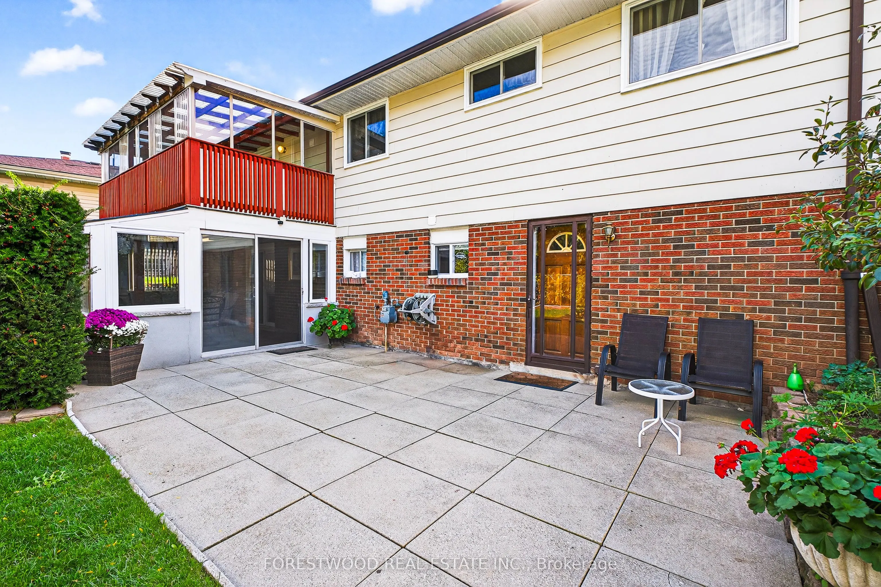 93 Deerhurst Road