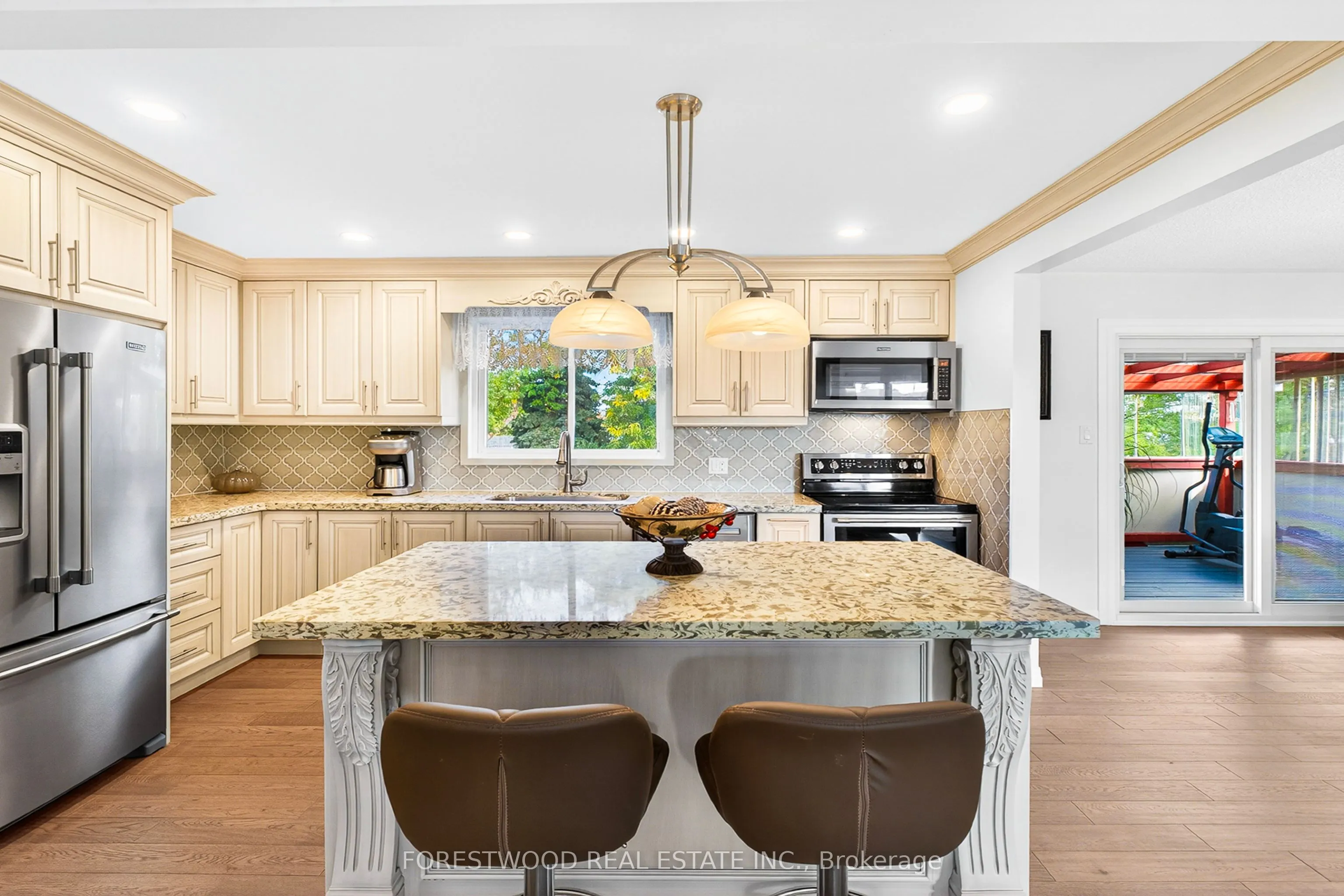 93 Deerhurst Road