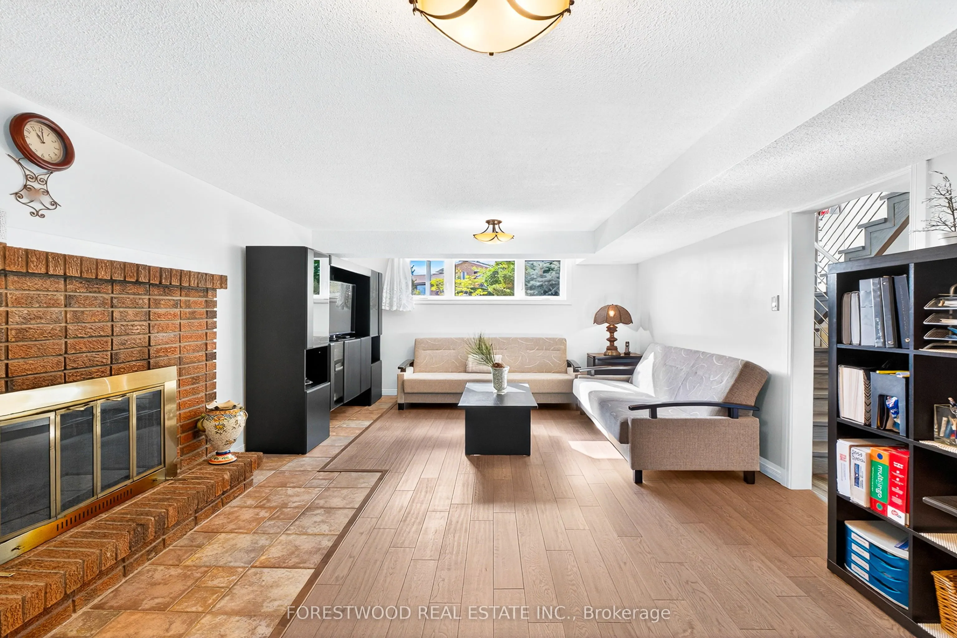 93 Deerhurst Road