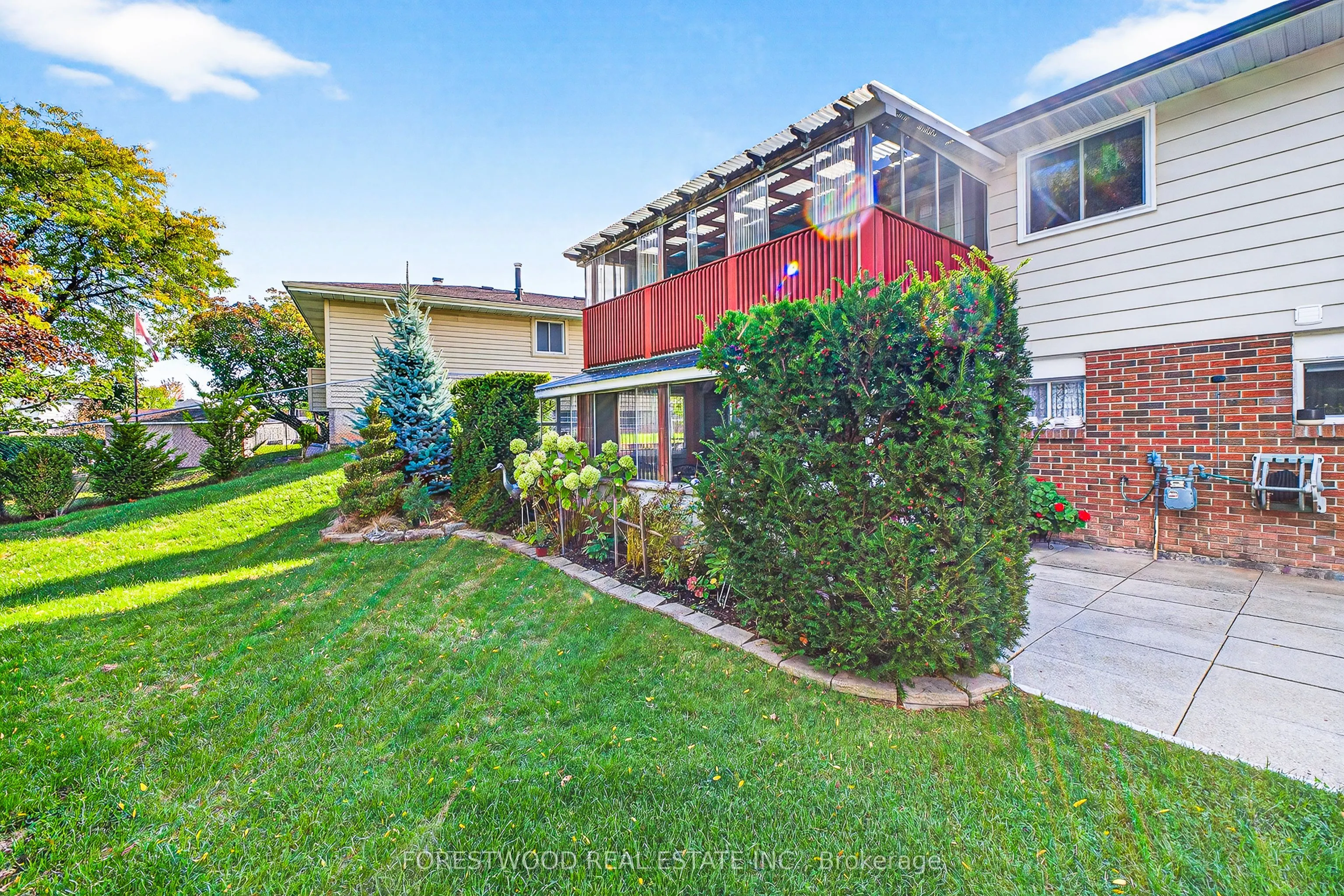 93 Deerhurst Road