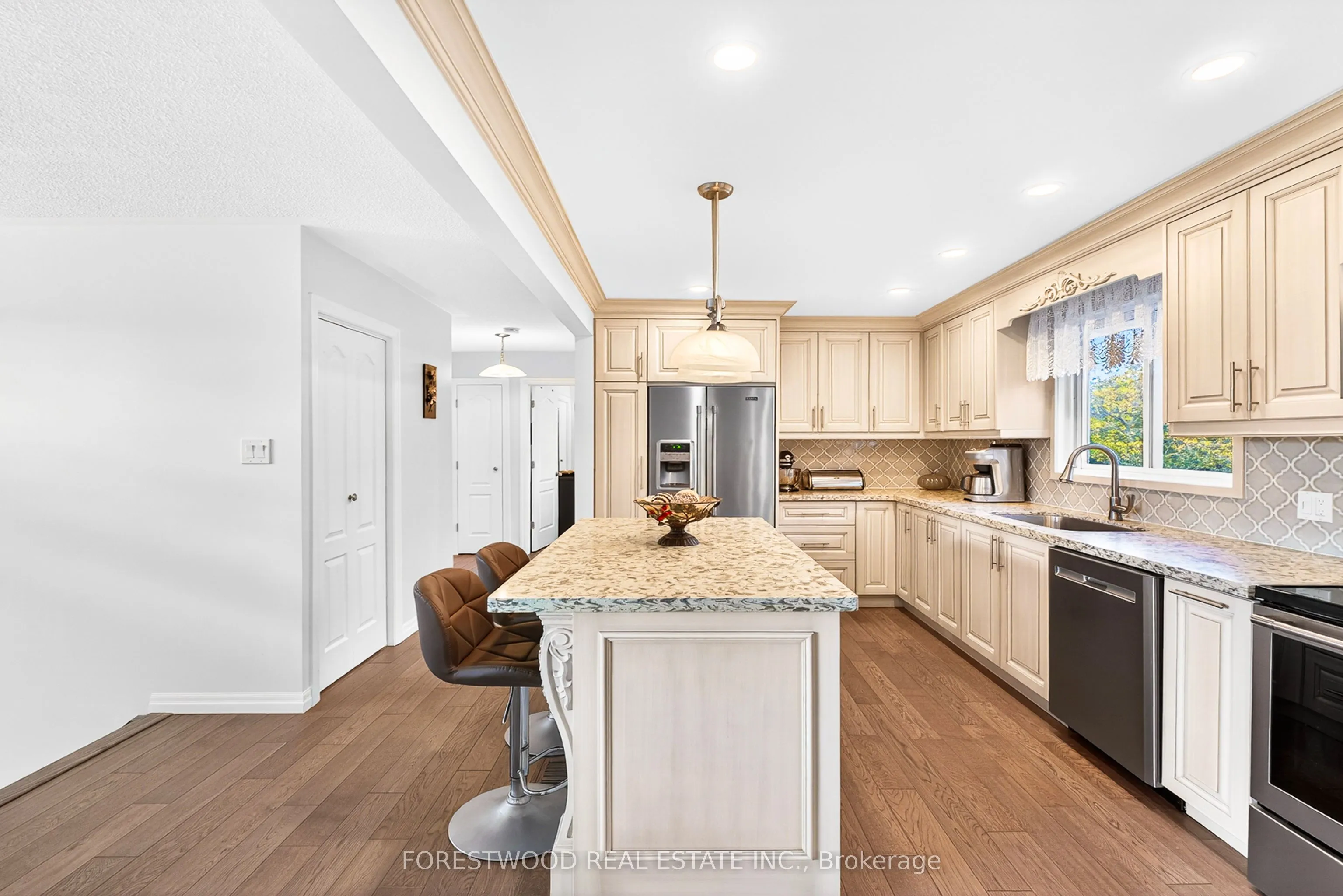 93 Deerhurst Road