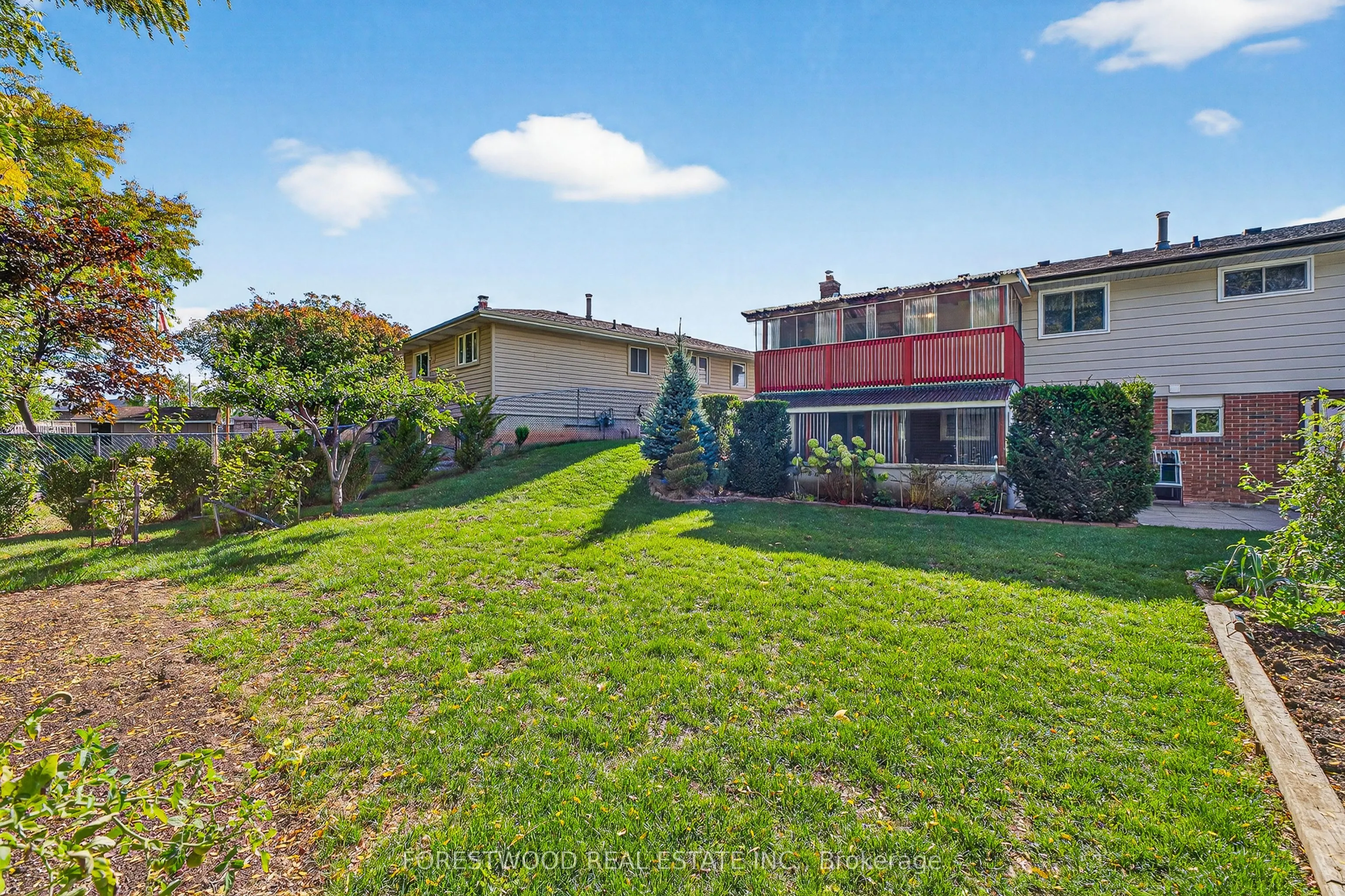 93 Deerhurst Road