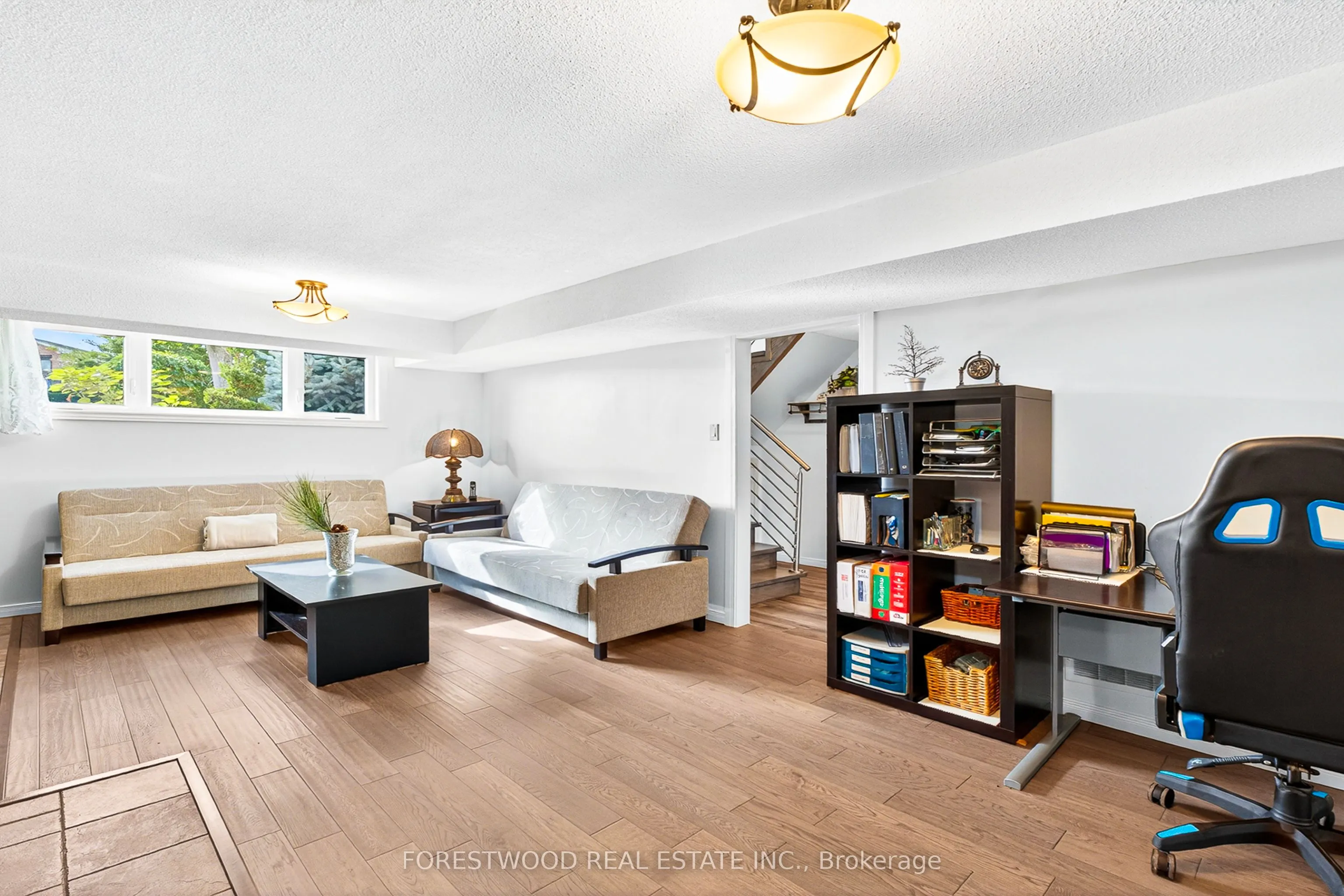 93 Deerhurst Road