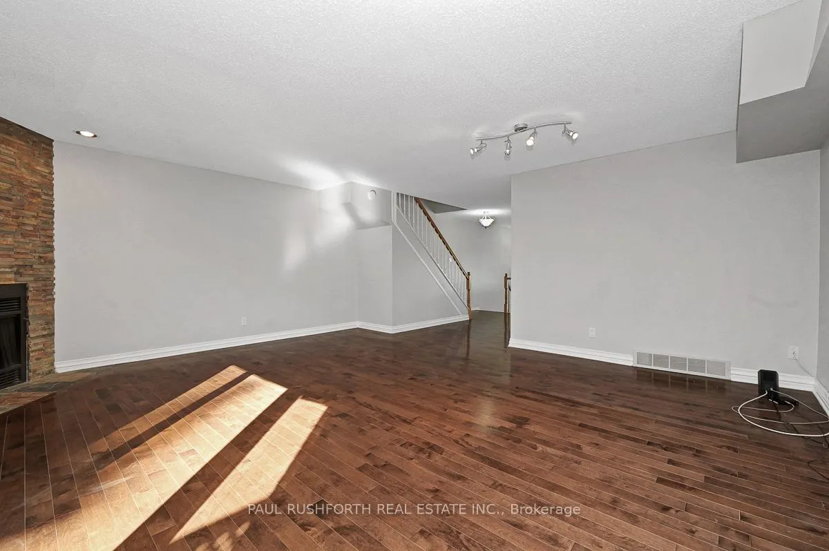 216 Forward Avenue, #11
