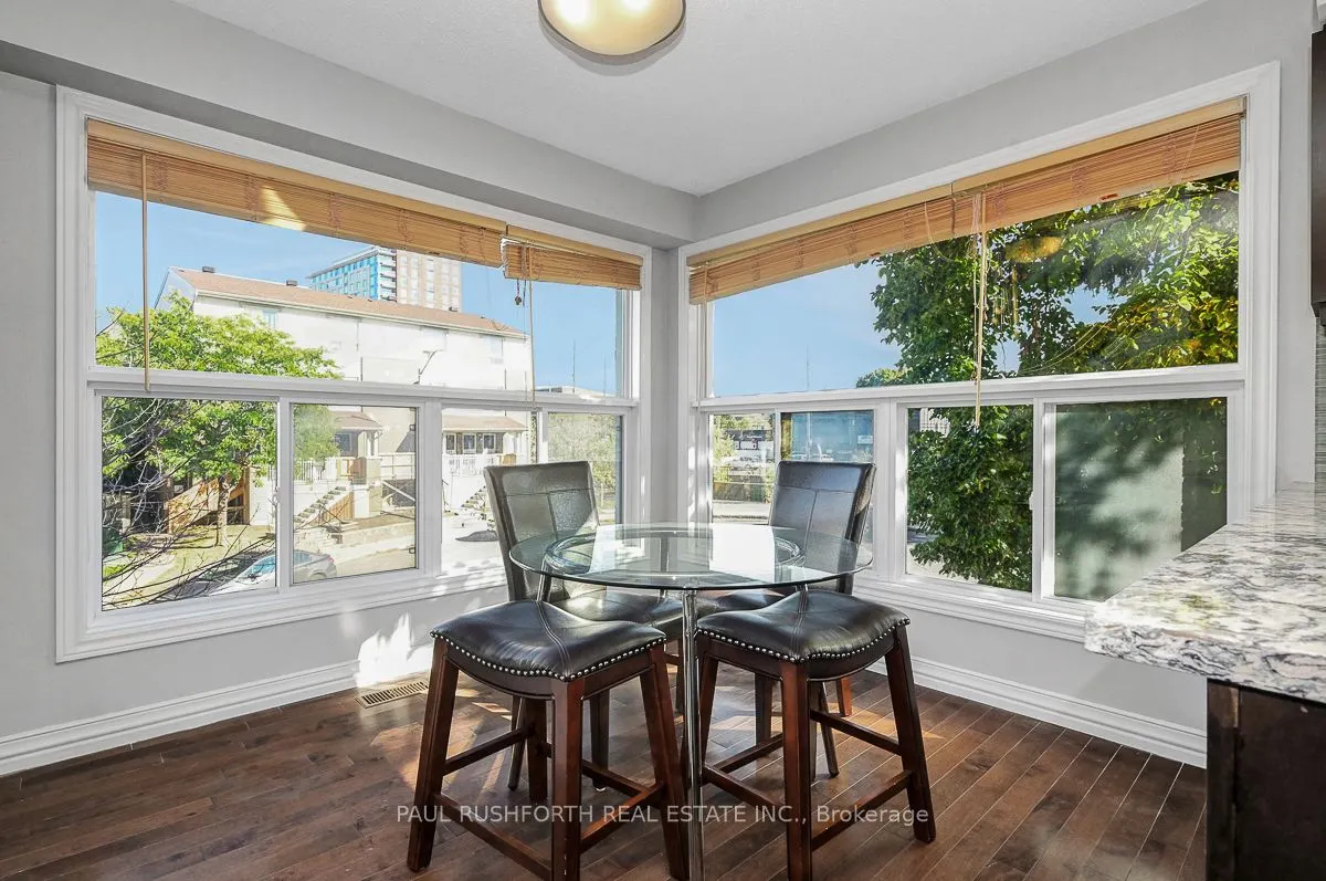 216 Forward Avenue, #11