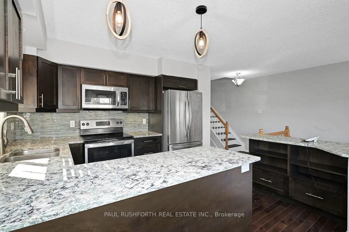216 Forward Avenue, #11