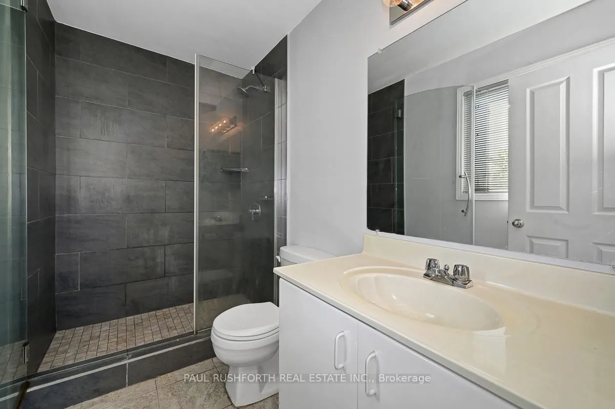 216 Forward Avenue, #11