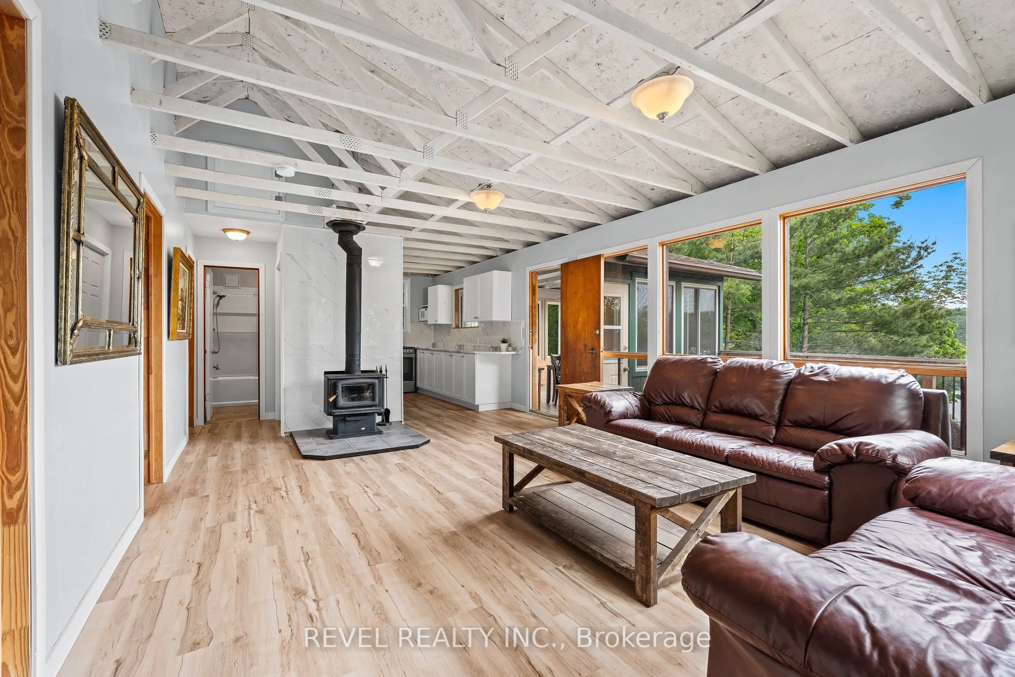 49 Sleepy Hollow Road