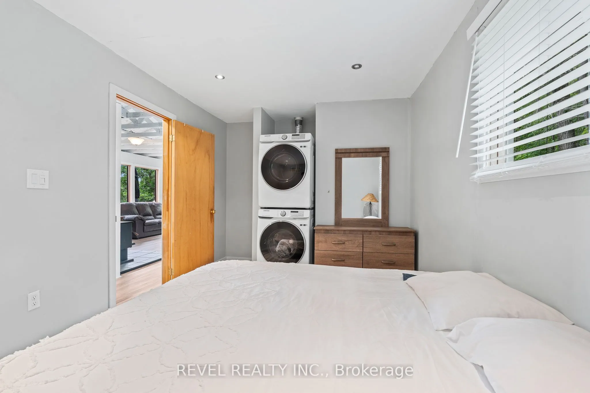 49 Sleepy Hollow Road
