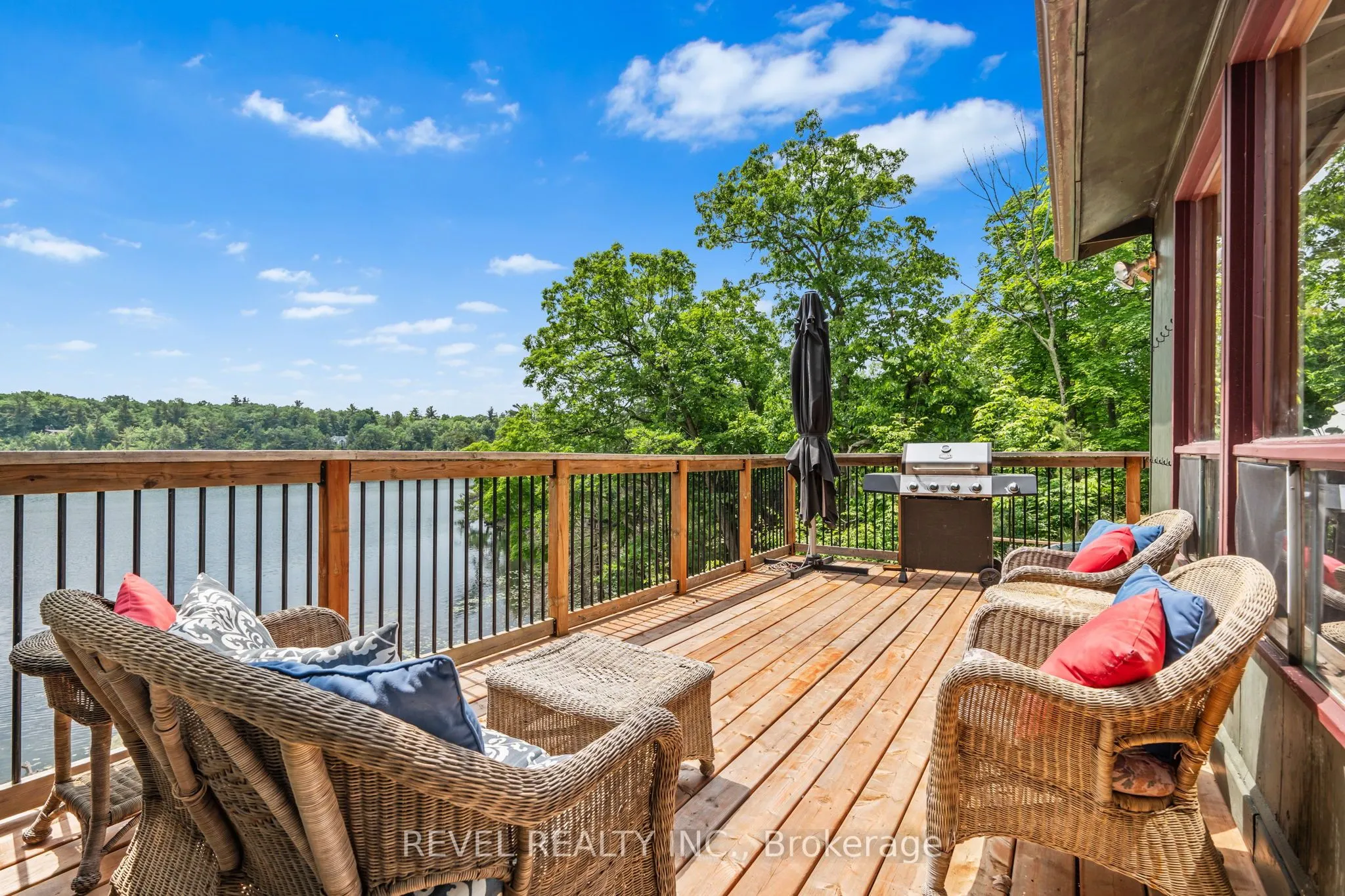 49 Sleepy Hollow Road