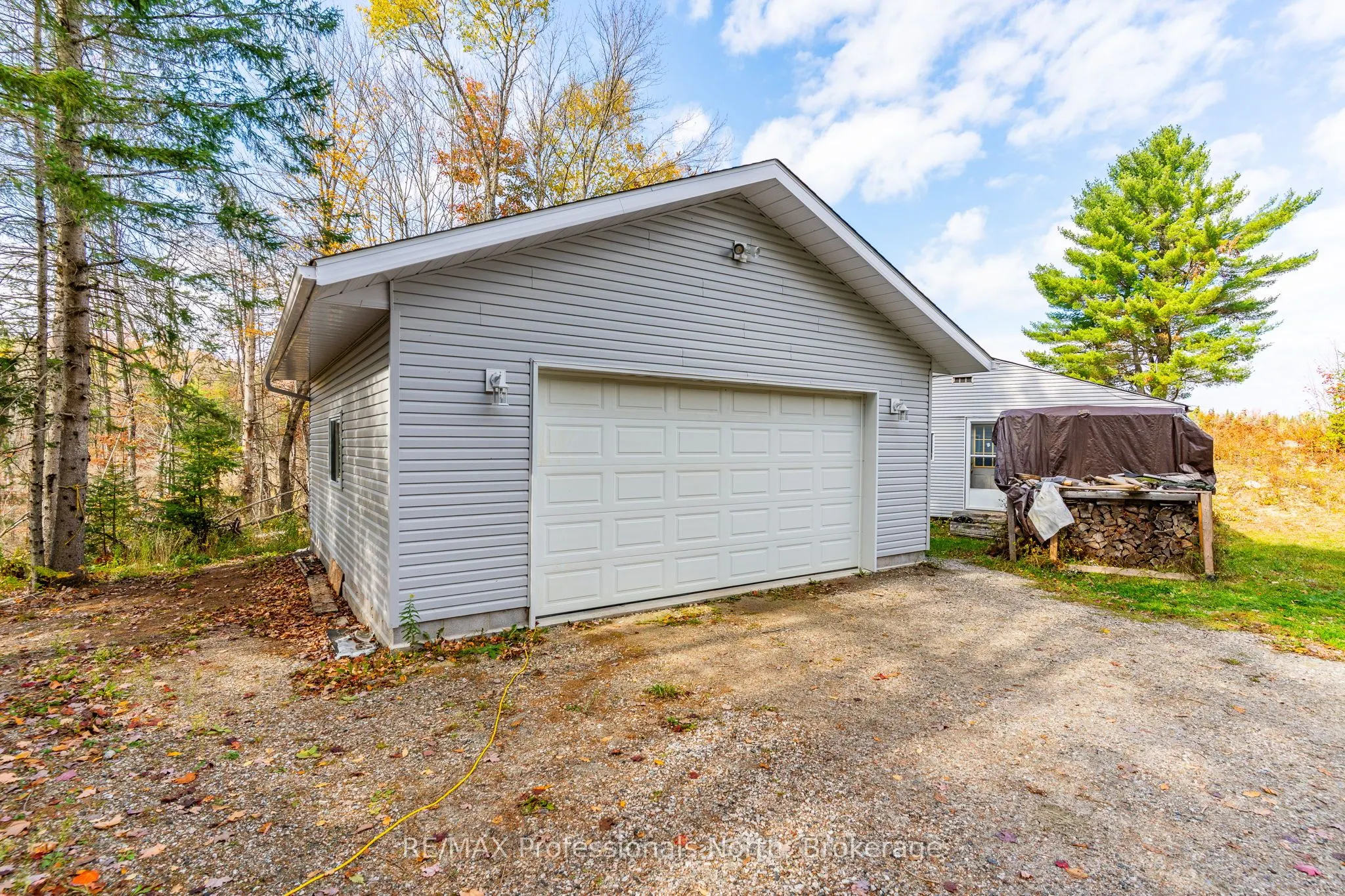 2179 South Lake Road