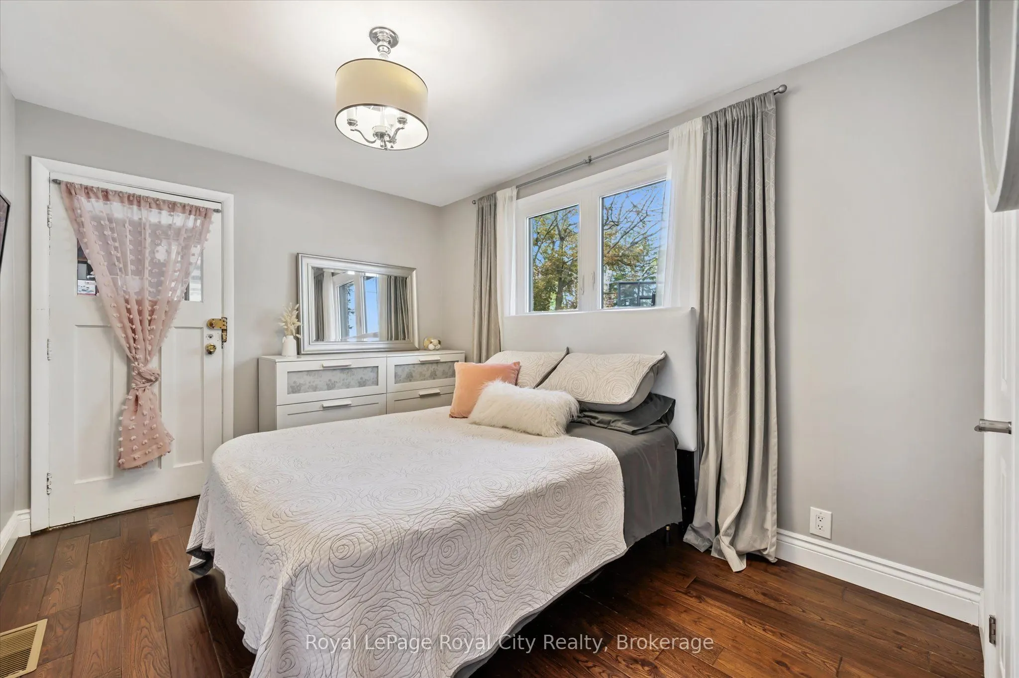 20 Highview Place