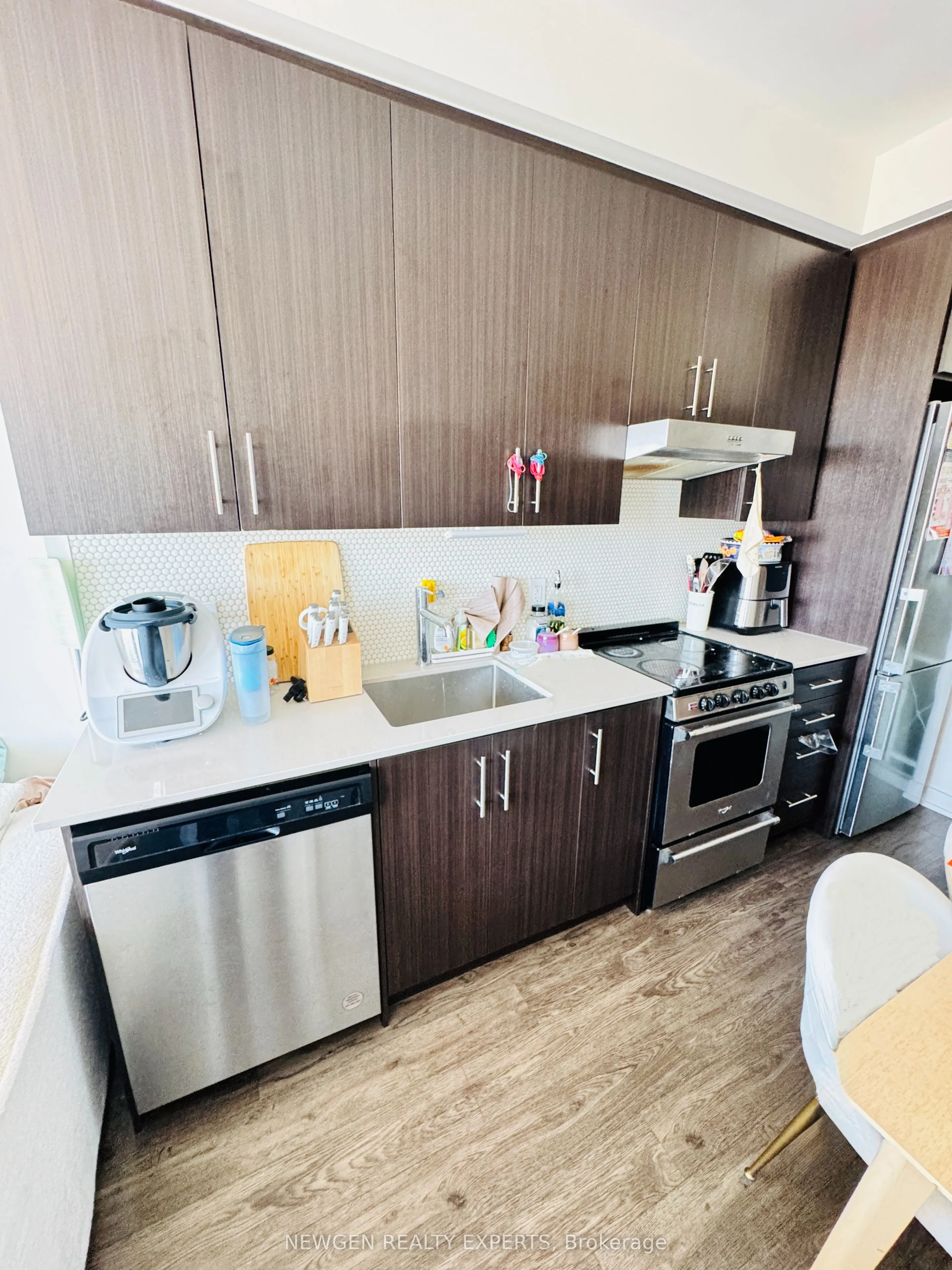 212 King William Street, #1220