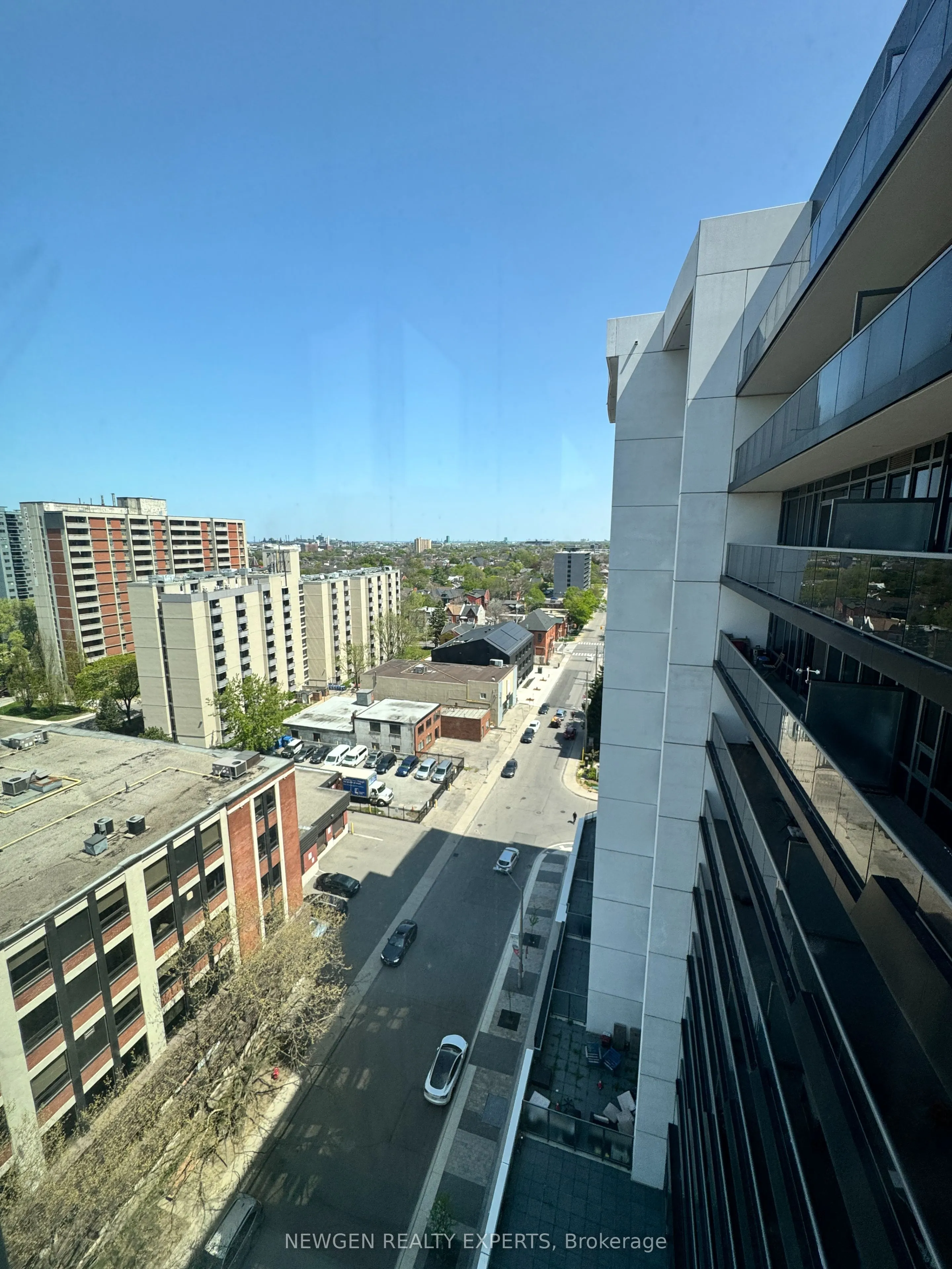 212 King William Street, #1220