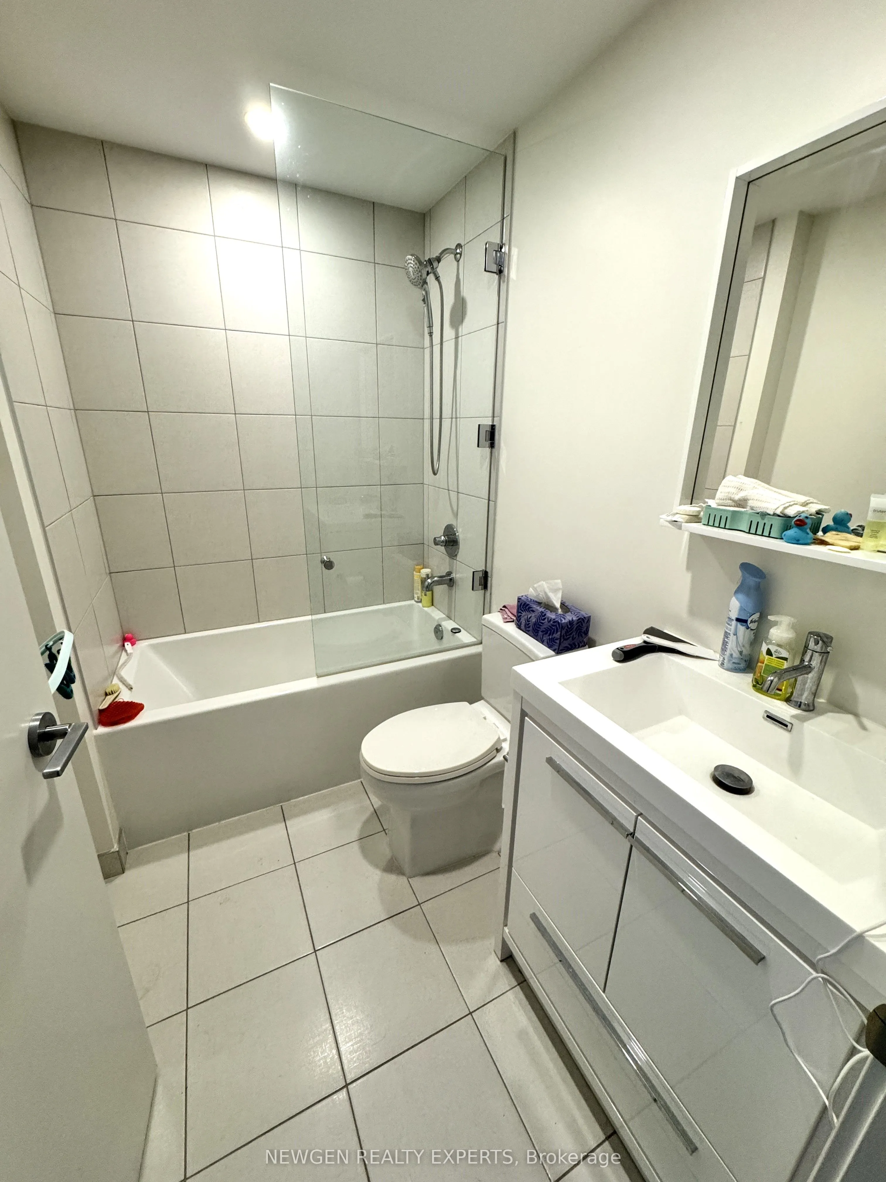 212 King William Street, #1220
