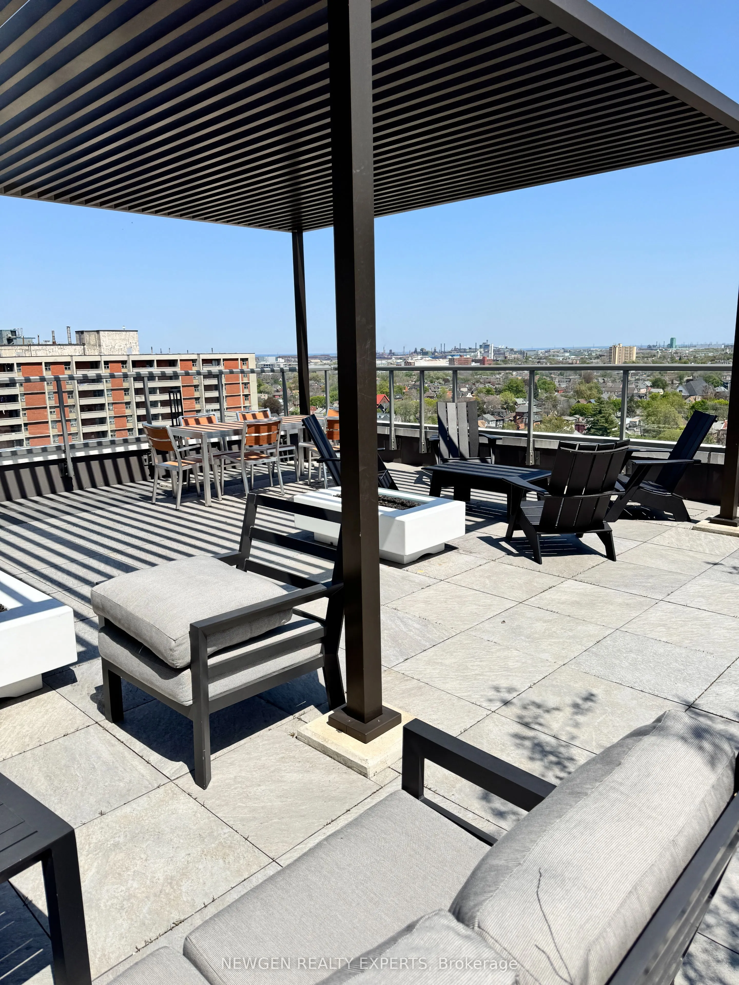 212 King William Street, #1220