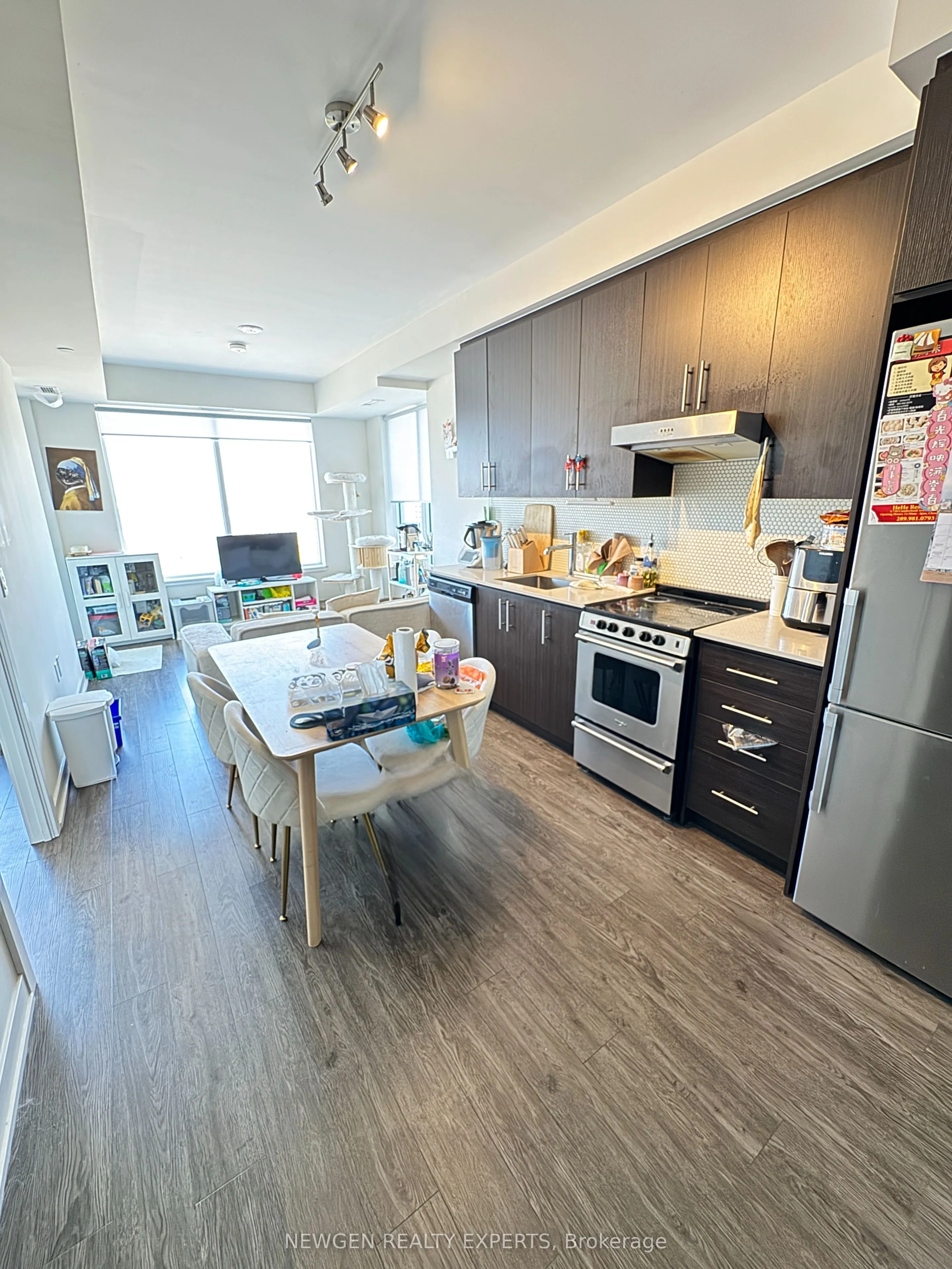 212 King William Street, #1220