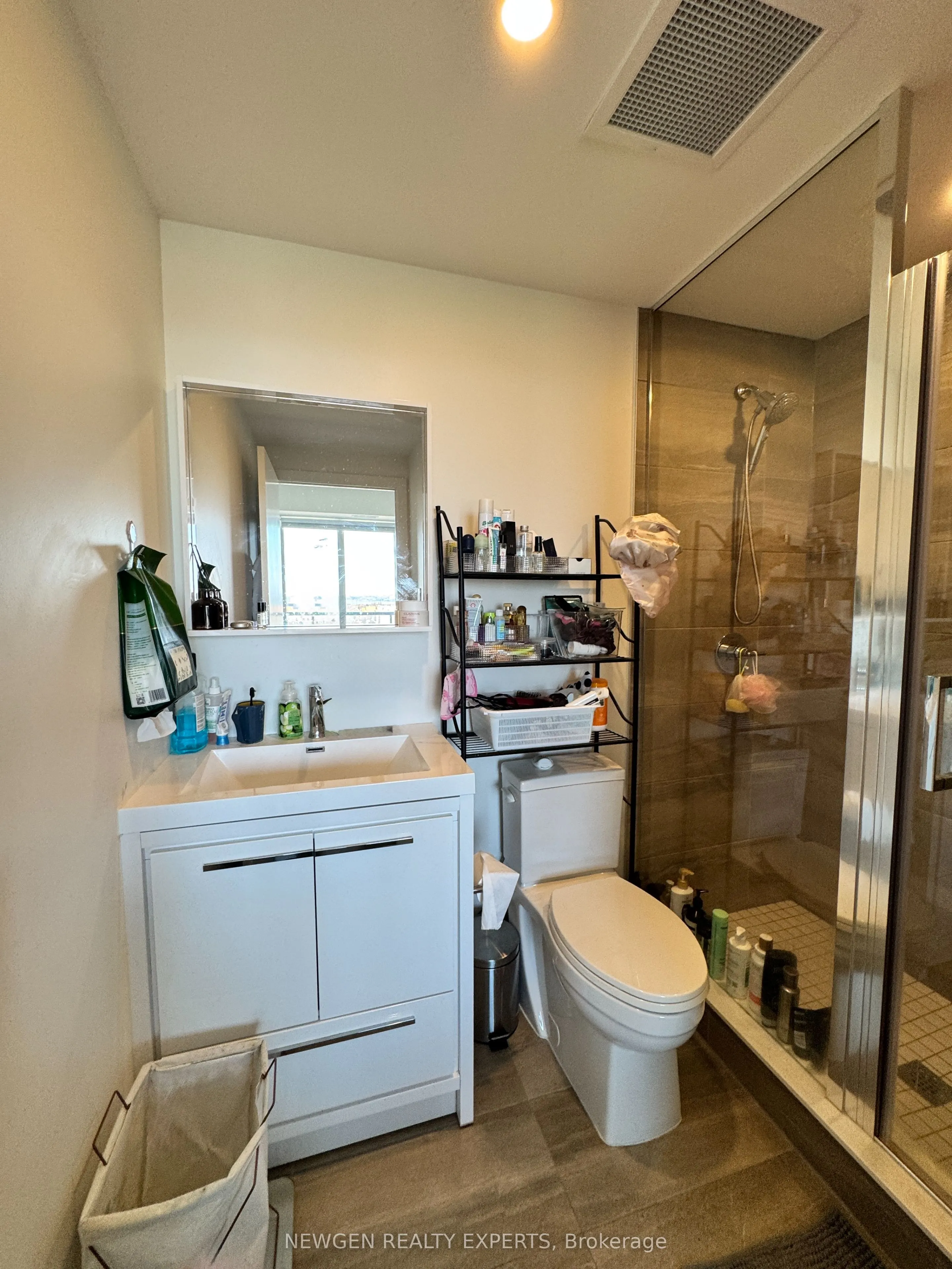 212 King William Street, #1220