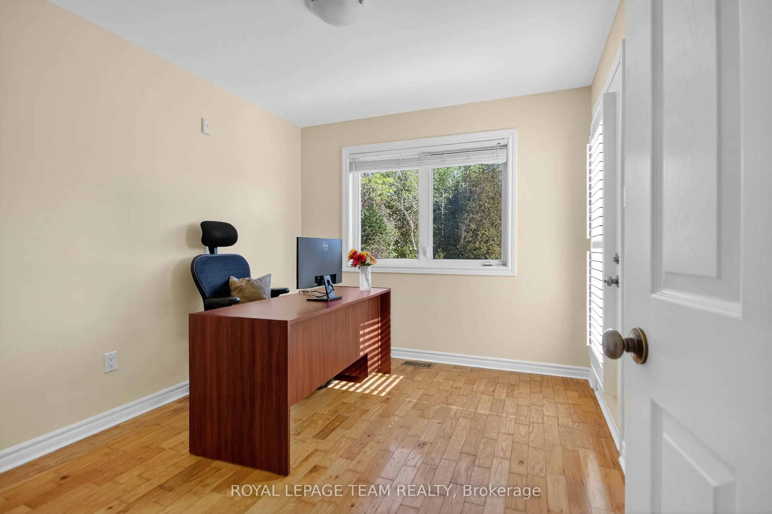 380 Brunton Side Rd, R.R. #3 Side Road
